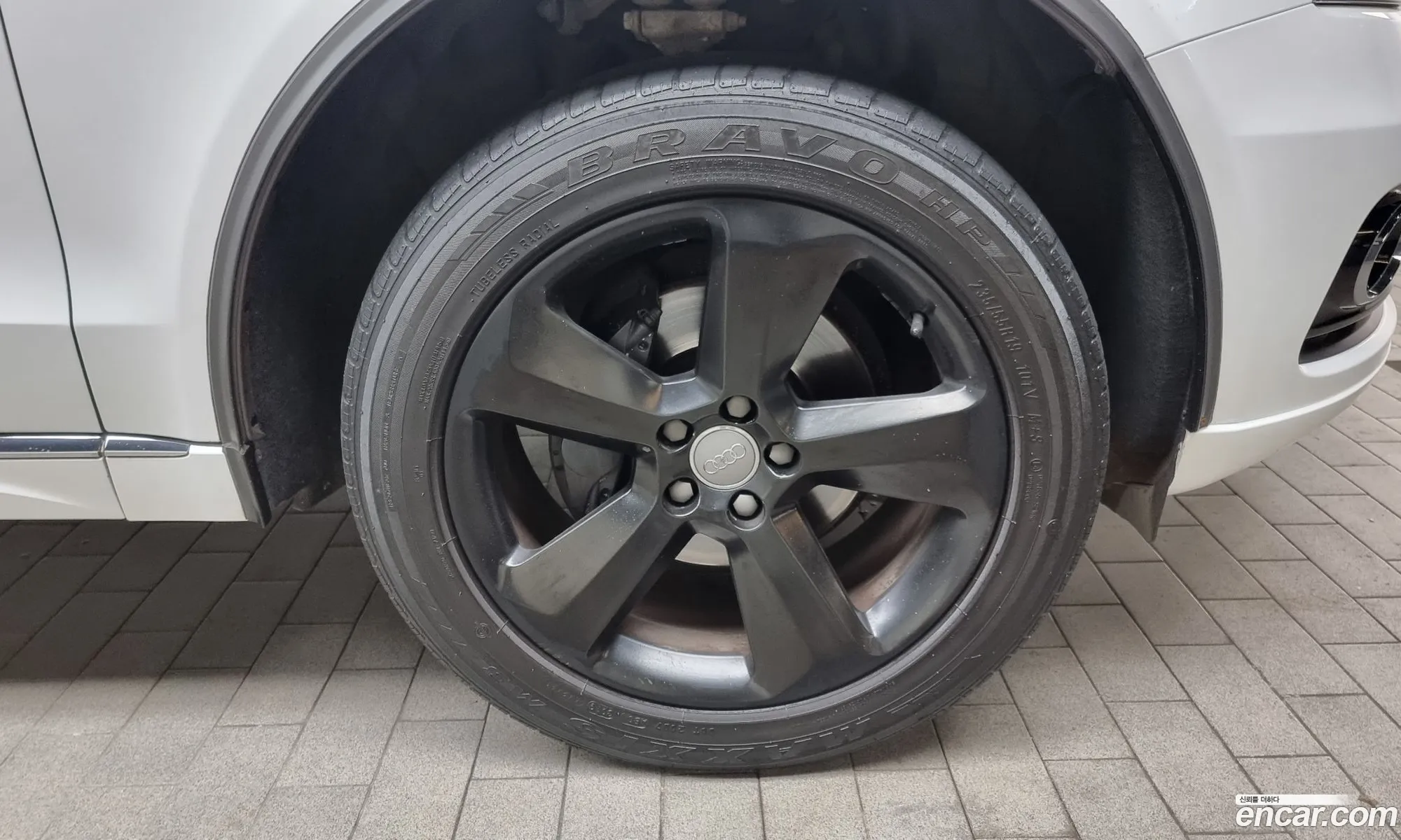 Audi Q5 20 Tdi Quattro Dynamic 8R - фотография 333570