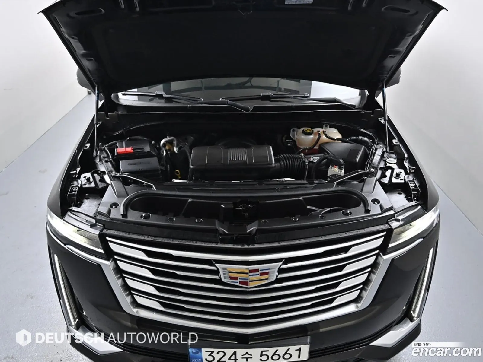 Cadillac Escalade 5Th Generation 62 Premium Luxury Platinum - фотография 4681120