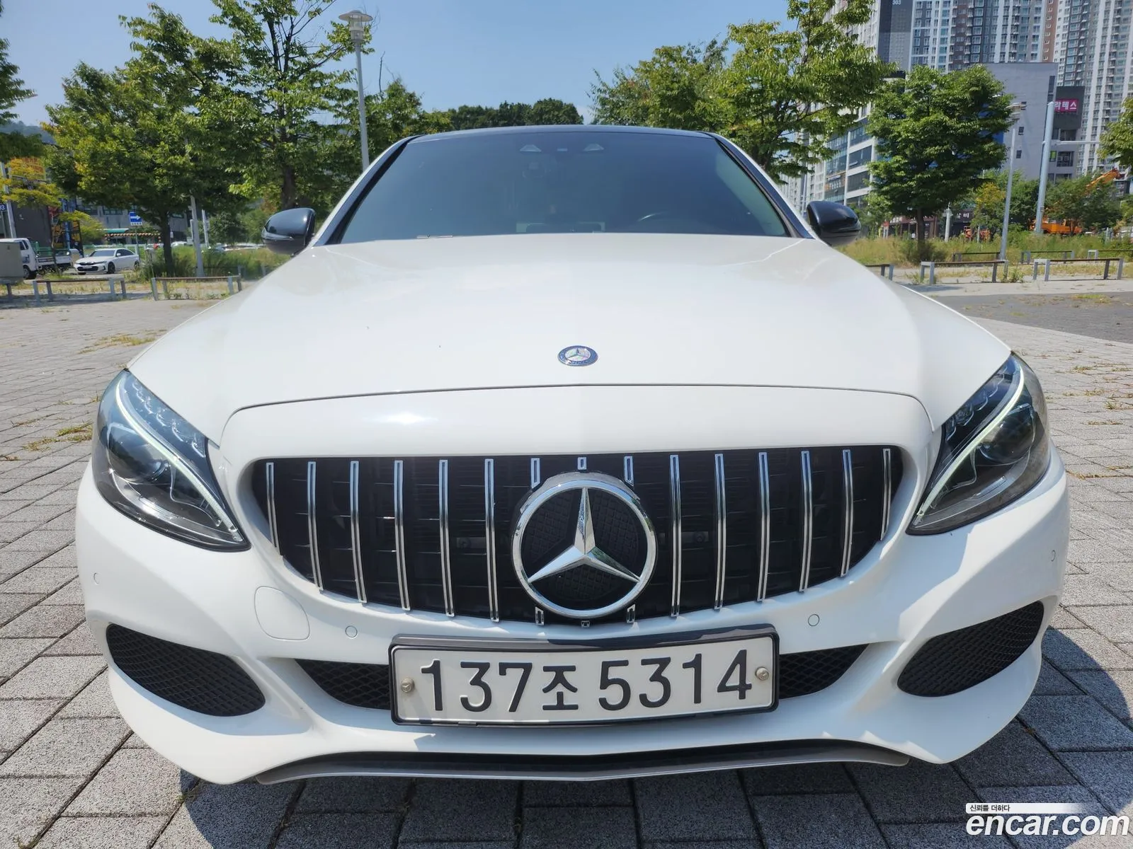 Mercedes C-Class W205 C200 Avantgarde - фотография 19105921