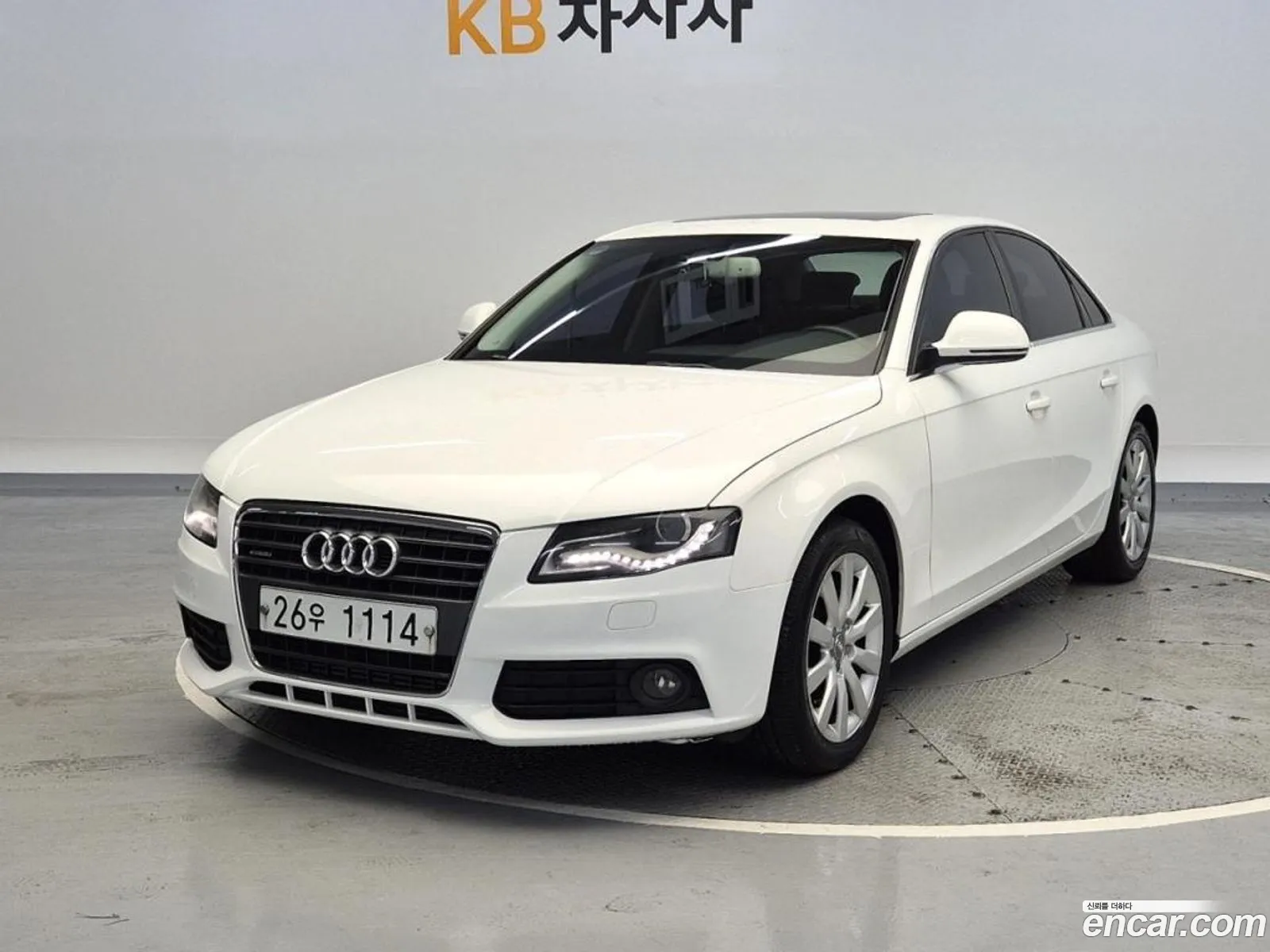 Audi New A4 20 Tfsi B8 - фотография 1390950
