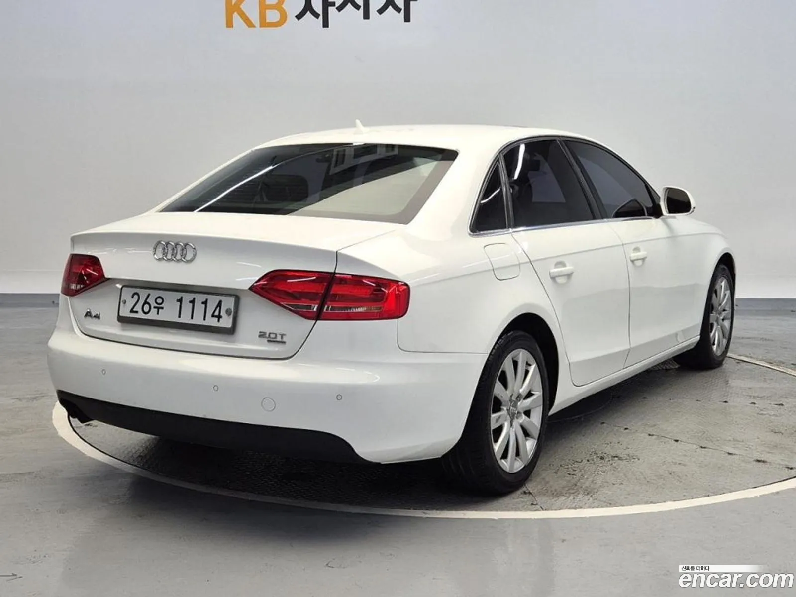 Audi New A4 20 Tfsi B8 - фотография 1390952