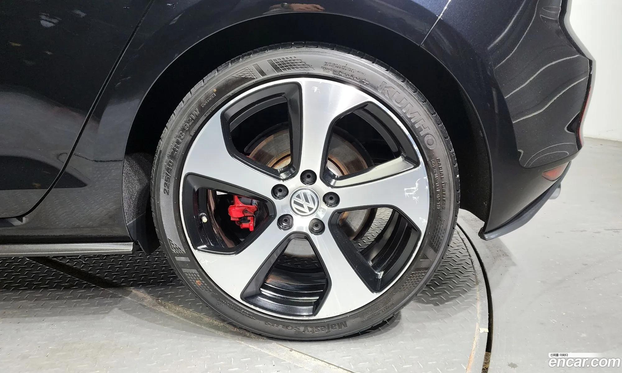 Volkswagen Golf 7Th Generation 20 Gti - фотография 8787056
