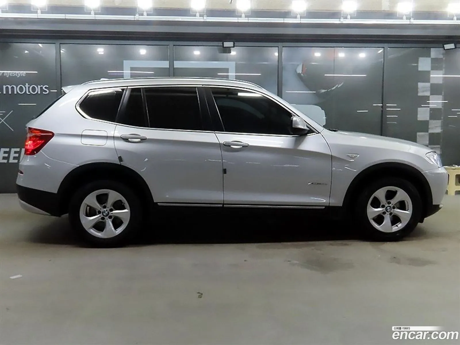 BMW X3 F25 xDrive 20D High - фотография 12264399