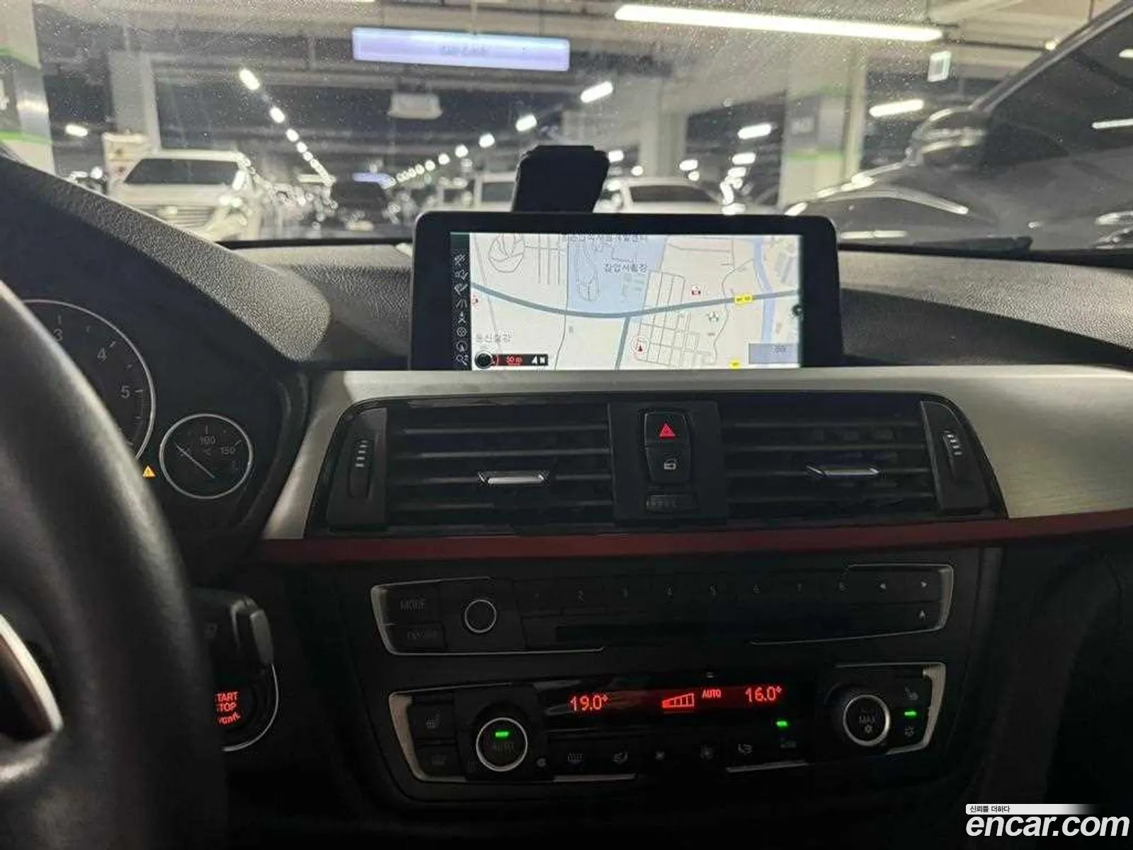 BMW 3 Series F30 320D Sports - фотография 6795222