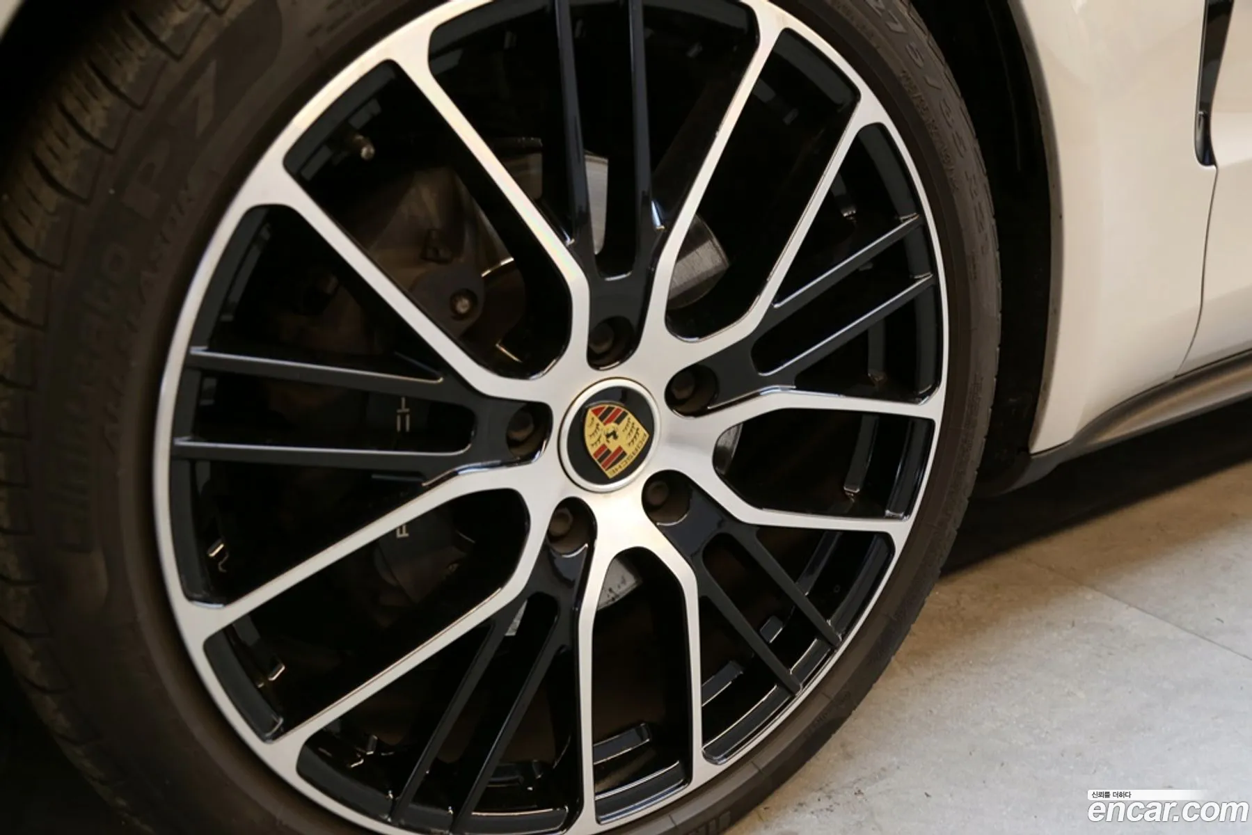 Porsche Panamera 971 29 Awd - фотография 7638693