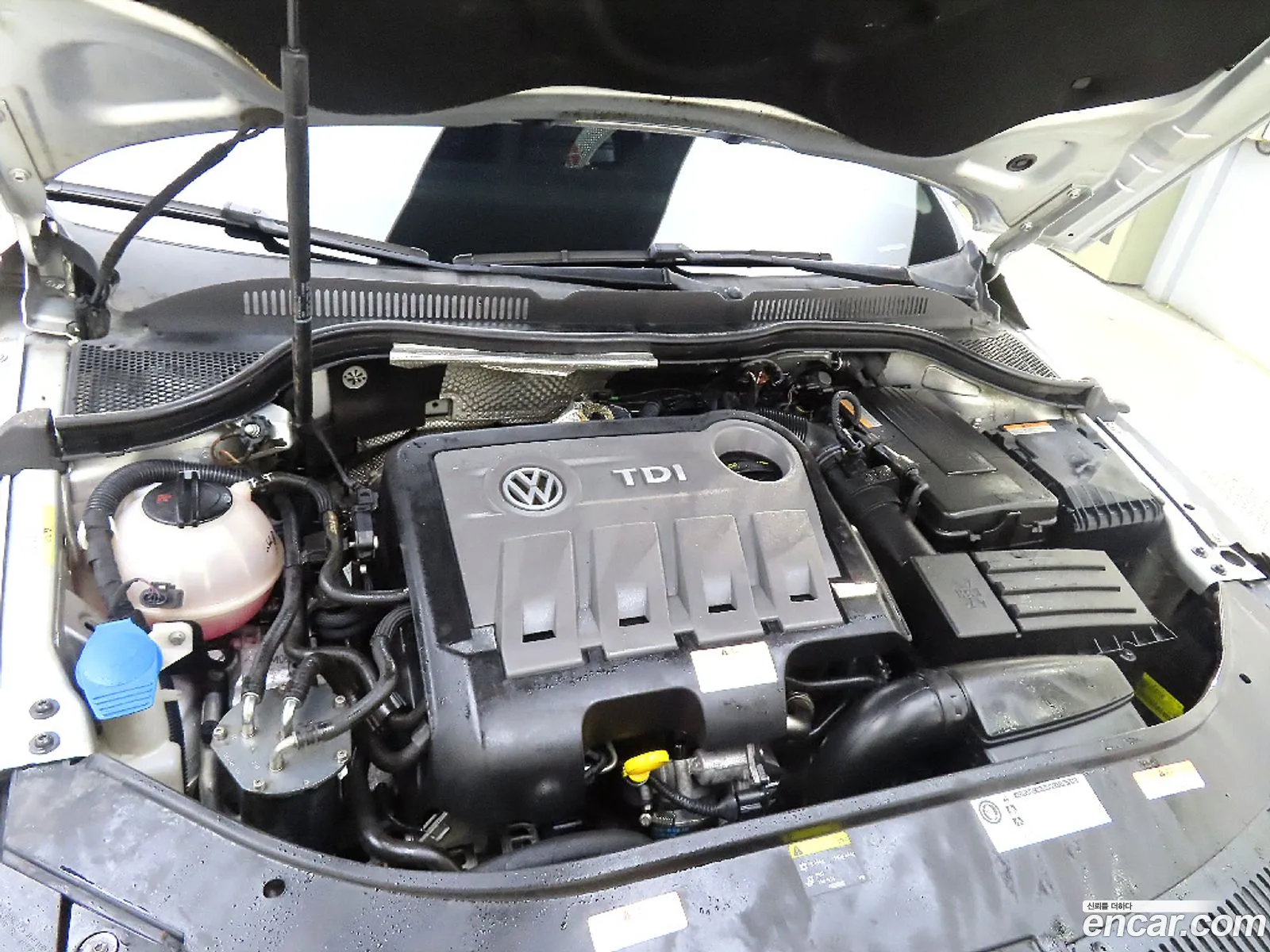 Volkswagen New Cc 20 Tdi Bluemotion 4Motion - фотография 7792063