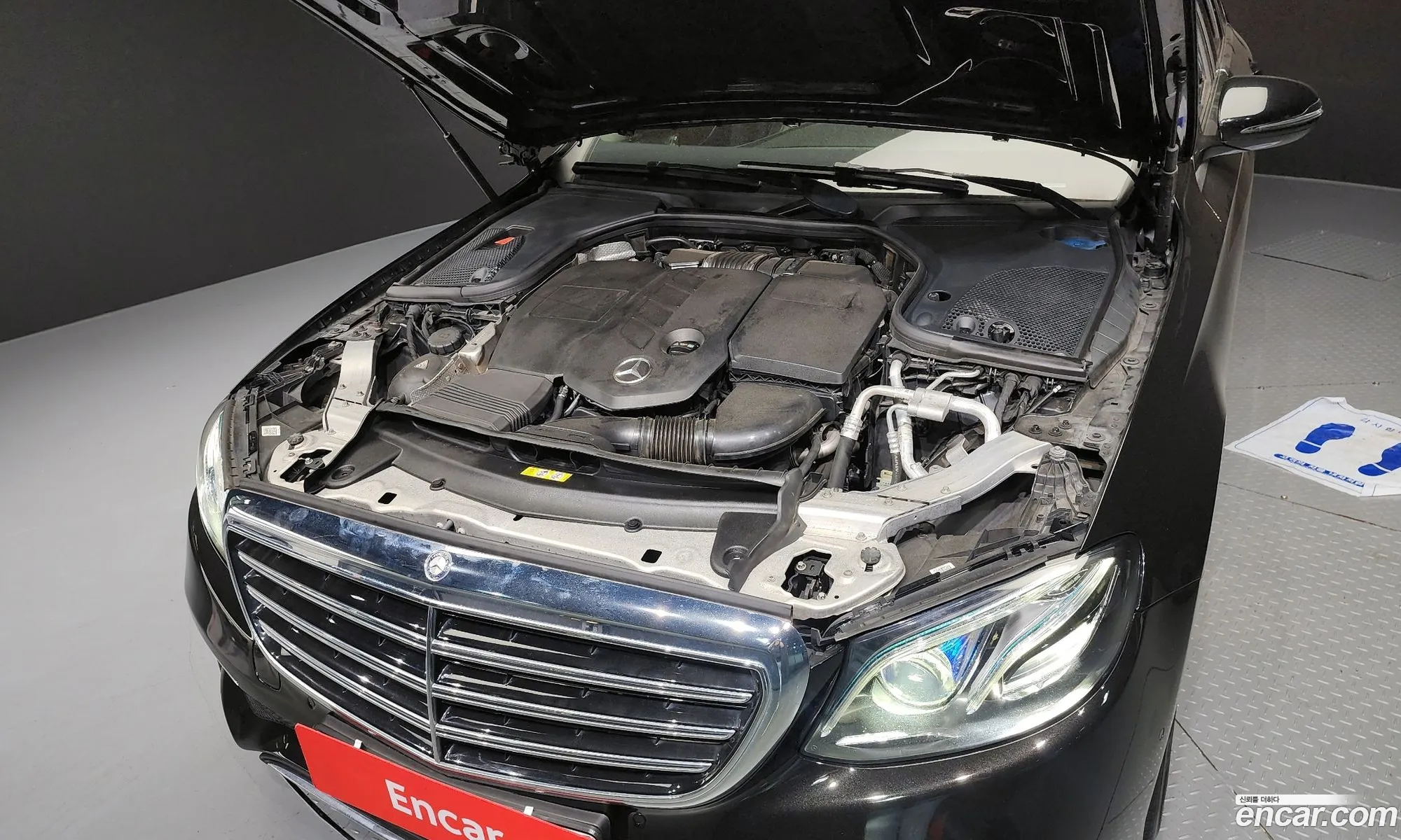 Benz E-Class W213 E220D Exclusive - фотография 19113342