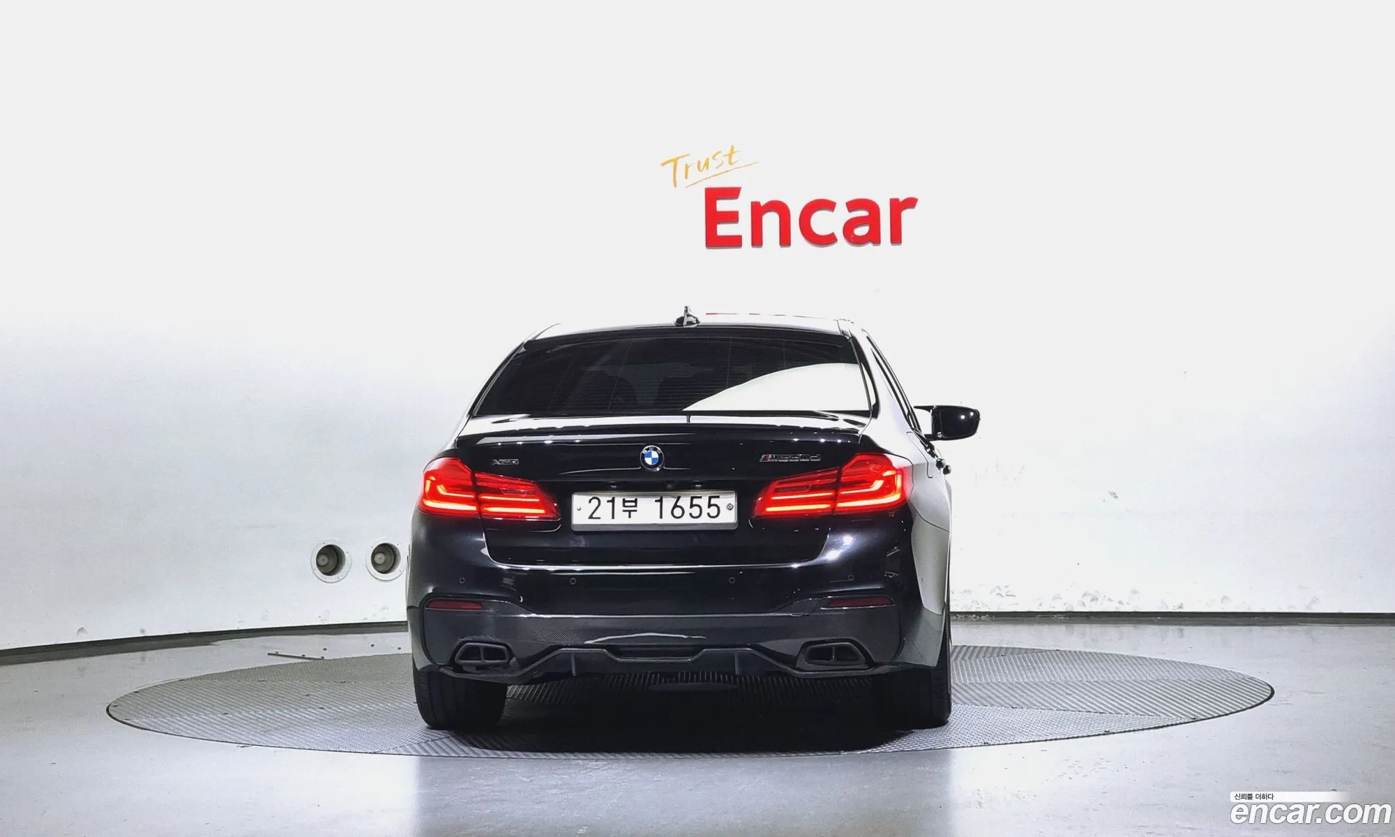 BMW 5 Series G30 520D xDrive M Sport Plus - фотография 17352138