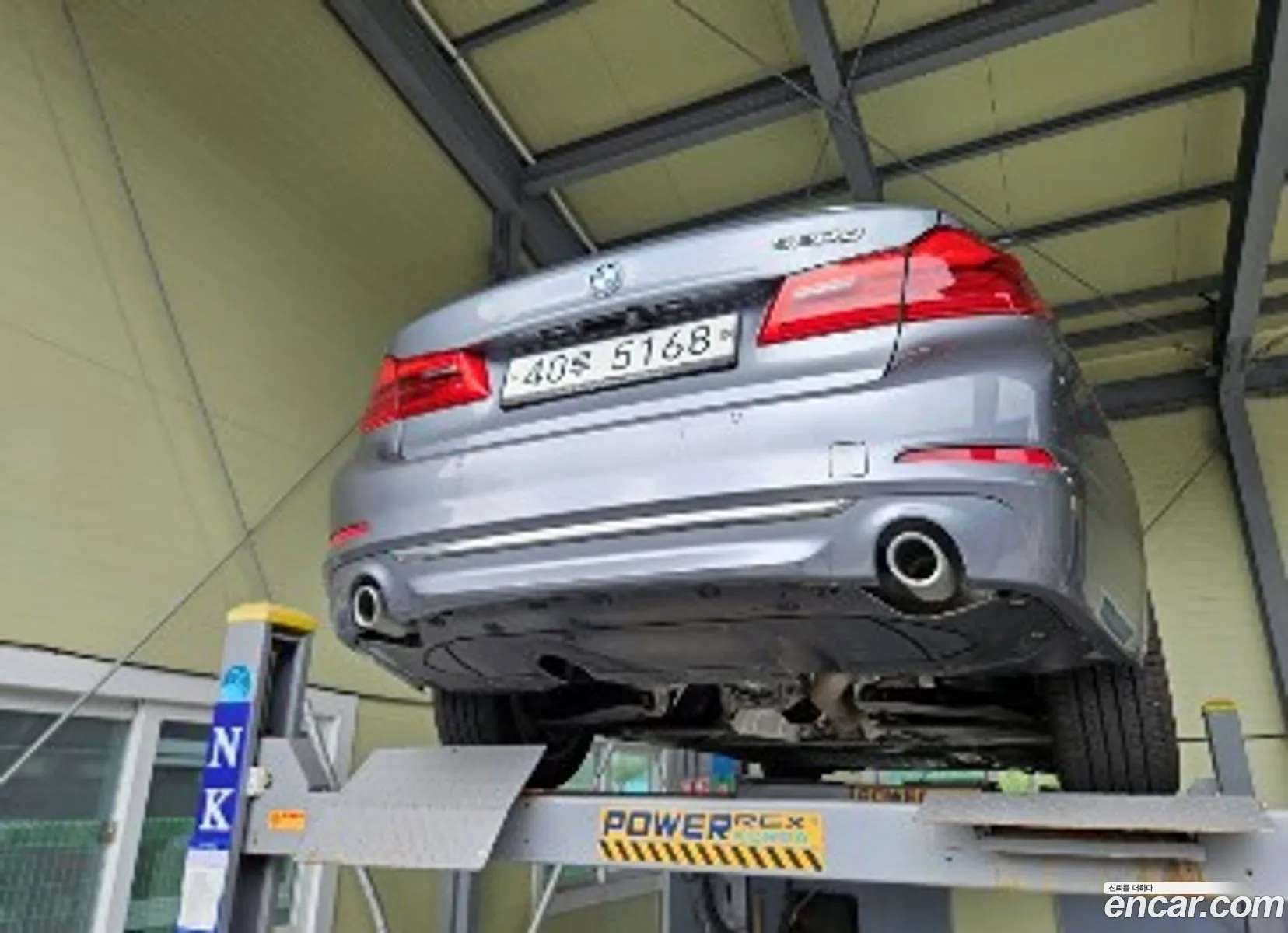 BMW 5 Series G30 520D Luxury Special Edition - фотография 6831237