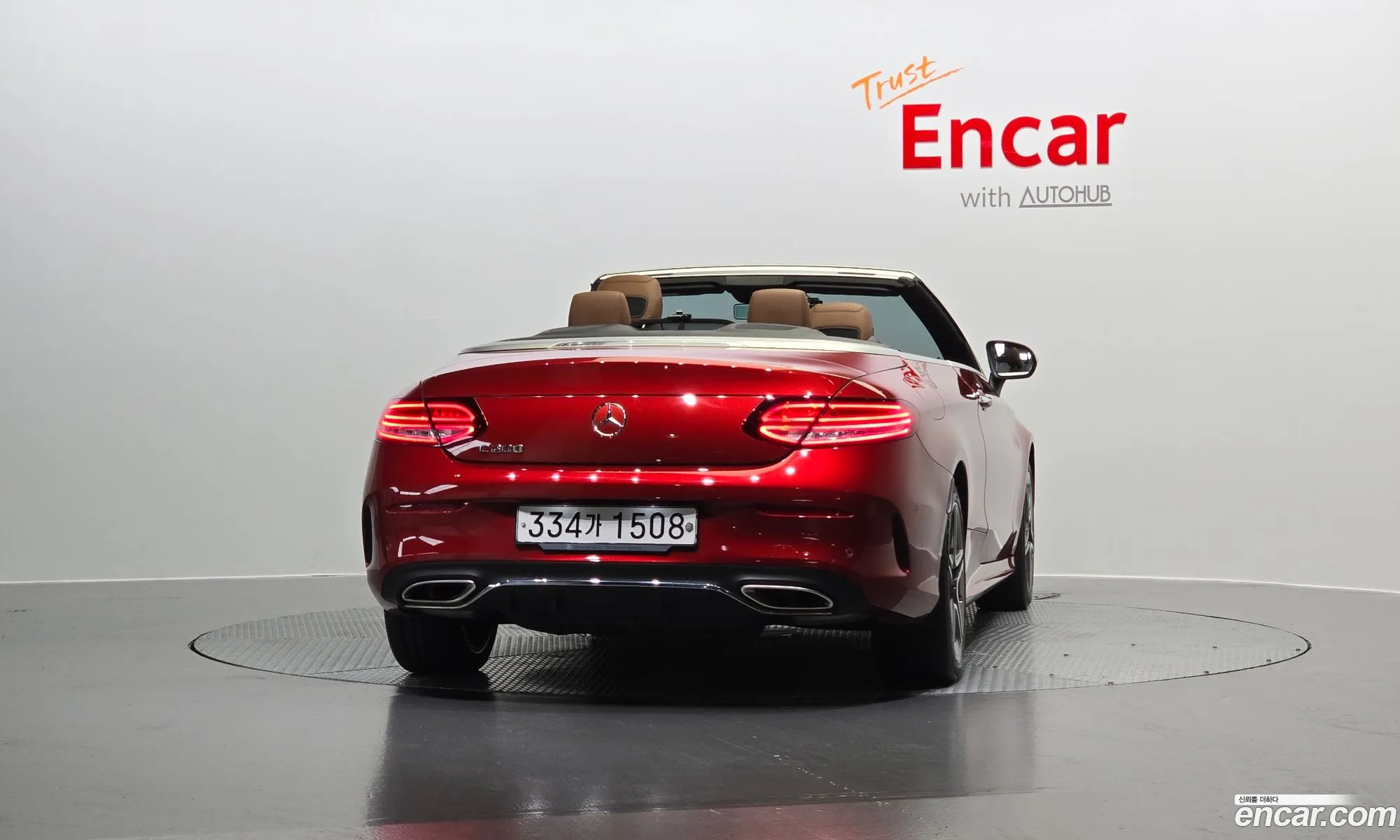 Mercedes C-Class W205 C200 Cabriolet - фотография 19070375