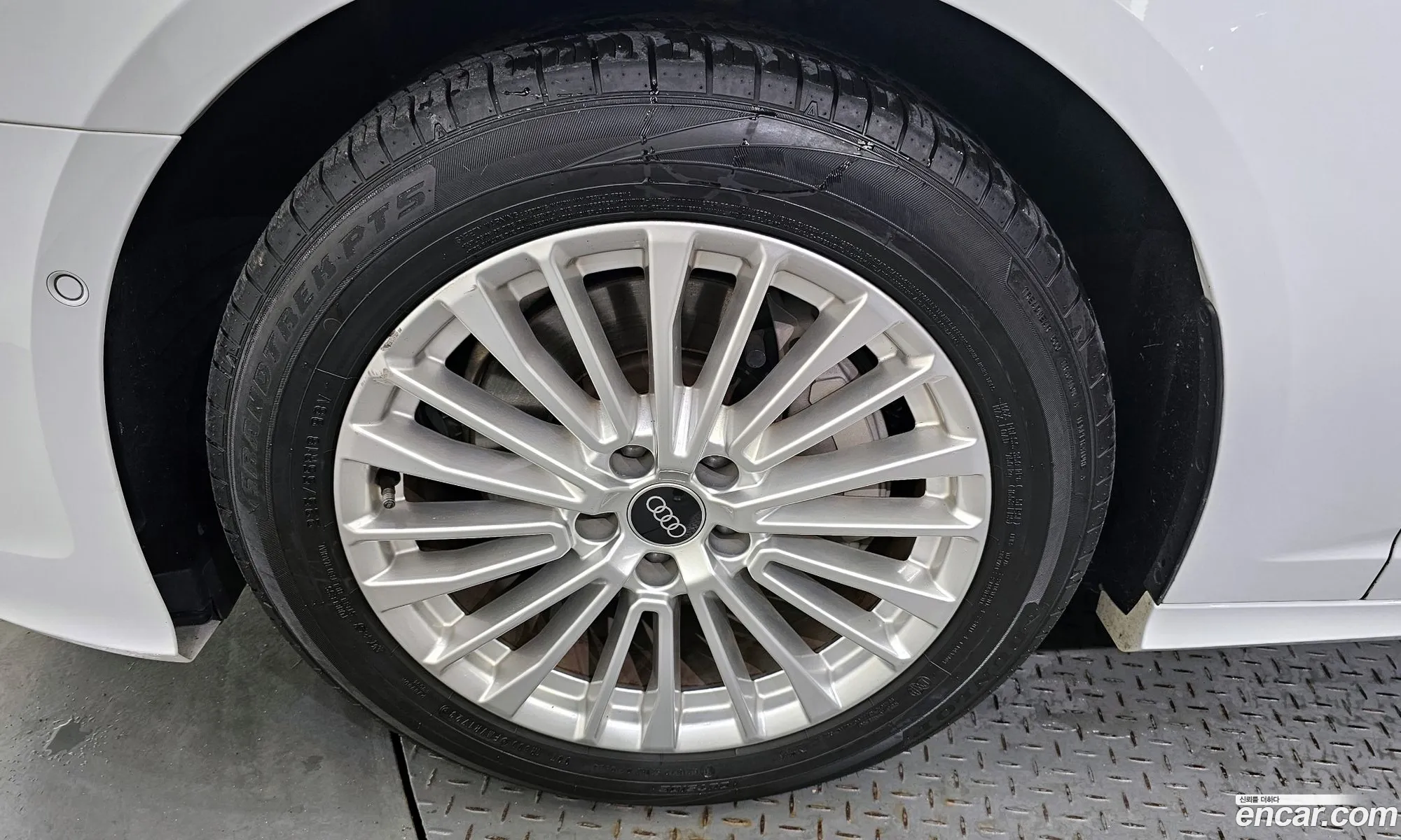 Audi A6 C8 45 Tfsi Premium - фотография 377456