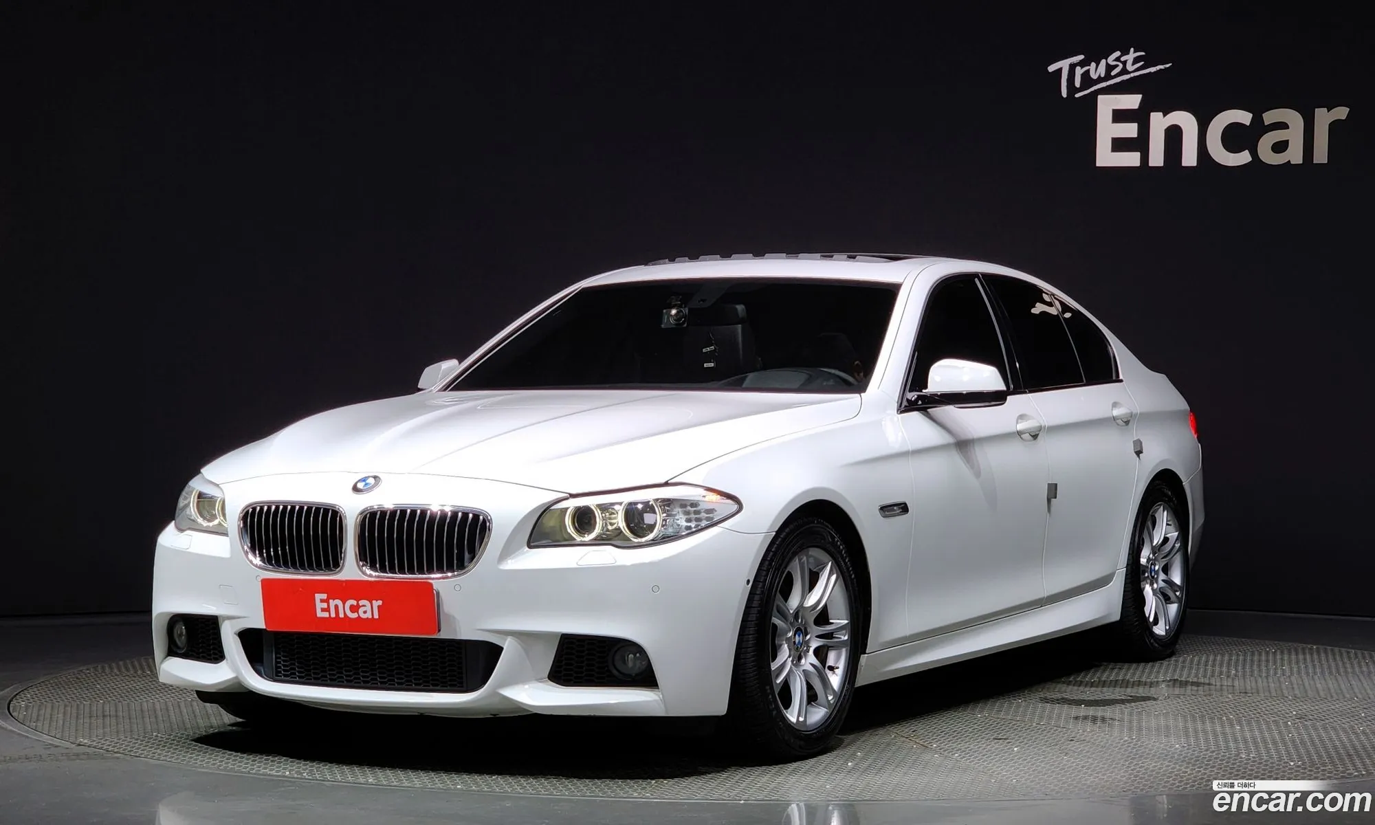 BMW 5 Series F10 528I M Sports - фотография 17256855