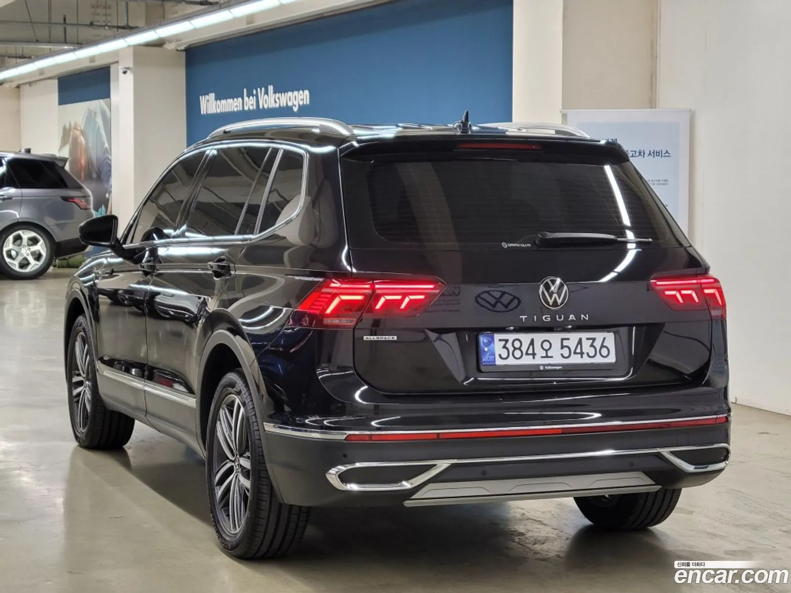 Volkswagen Tiguan Allspace 20 Tsi Prestige - фотография 7820261