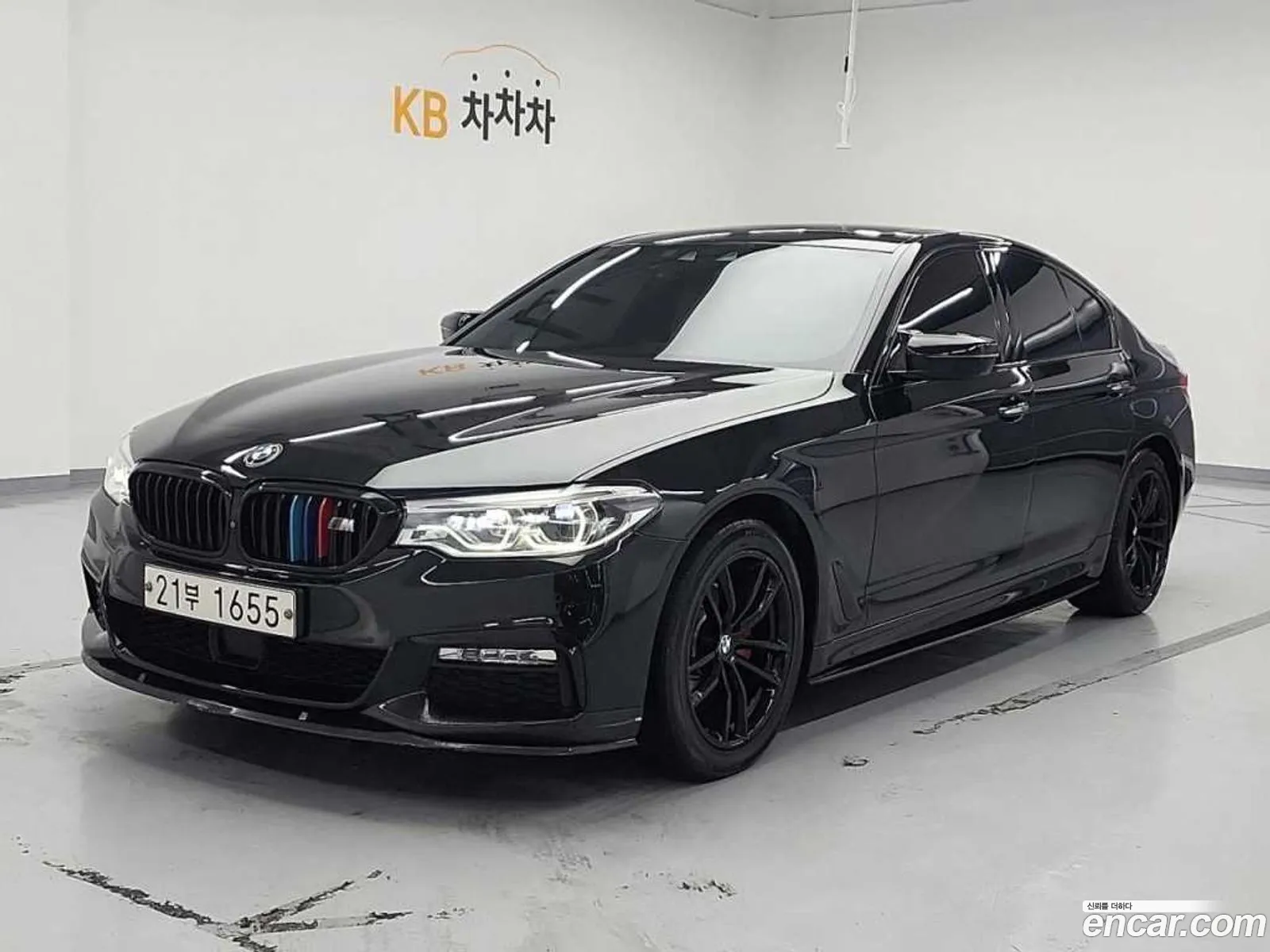 BMW 5 Series G30 520D xDrive M Sport Plus - фотография 7292296