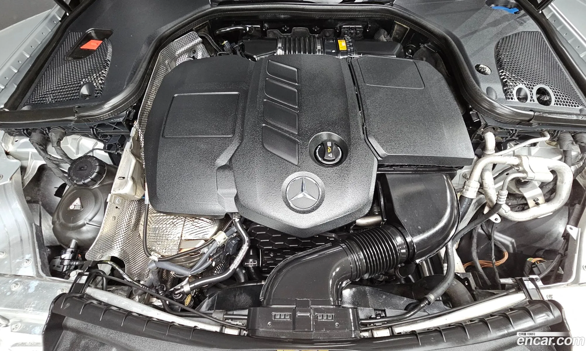 Mercedes E-Class W213 E220D Avantgarde - фотография 19124347