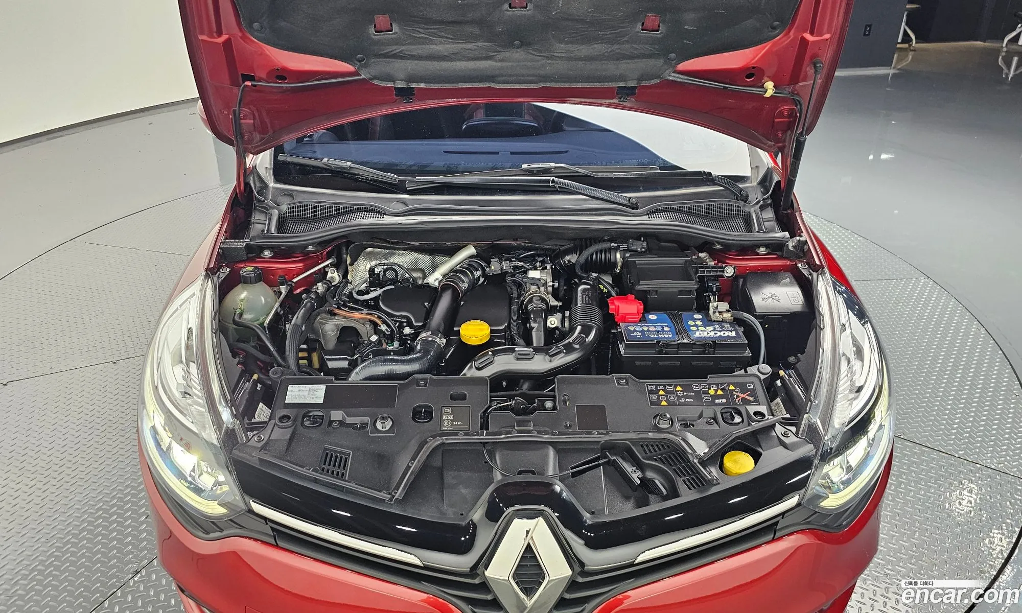 Renault Korea Samsung Clio Intense Panoramic - фотография 8485607