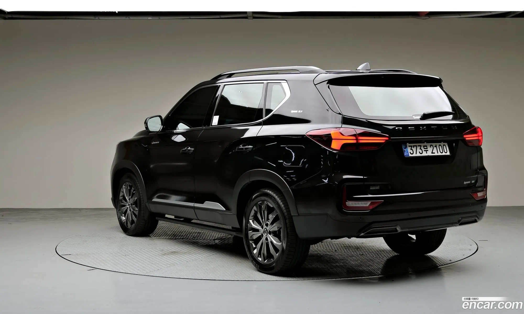 Kg Mobility Ssangyong Rexton New Arena Diesel 22 4Wd The Black - фотография 7221559