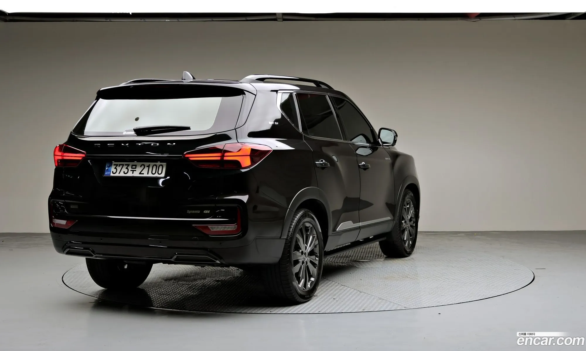 Kg Mobility Ssangyong Rexton New Arena Diesel 22 4Wd The Black - фотография 7221560
