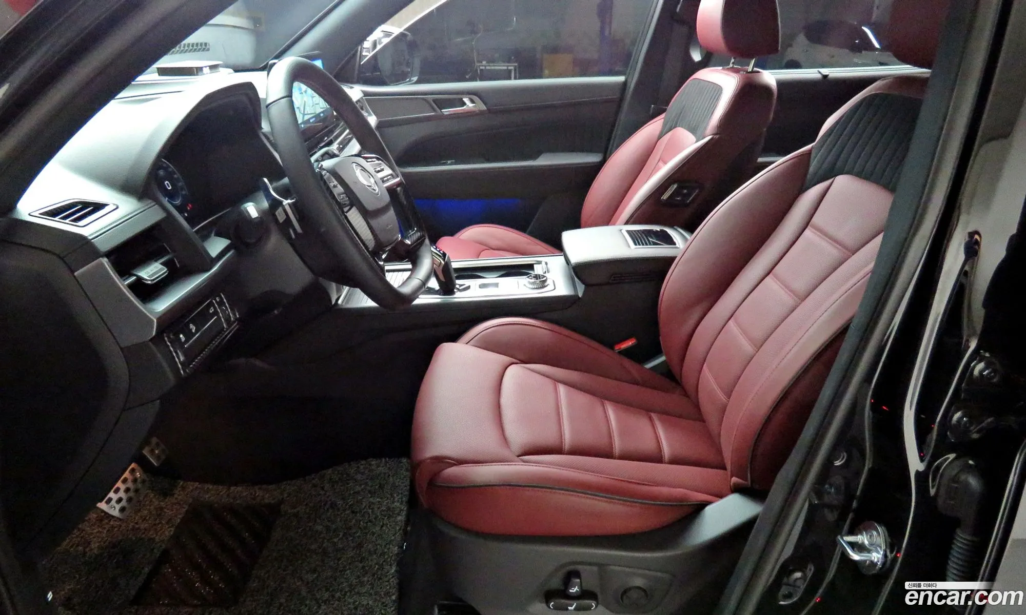 Kg Mobility Ssangyong Rexton New Arena Diesel 22 4Wd The Black - фотография 7221562