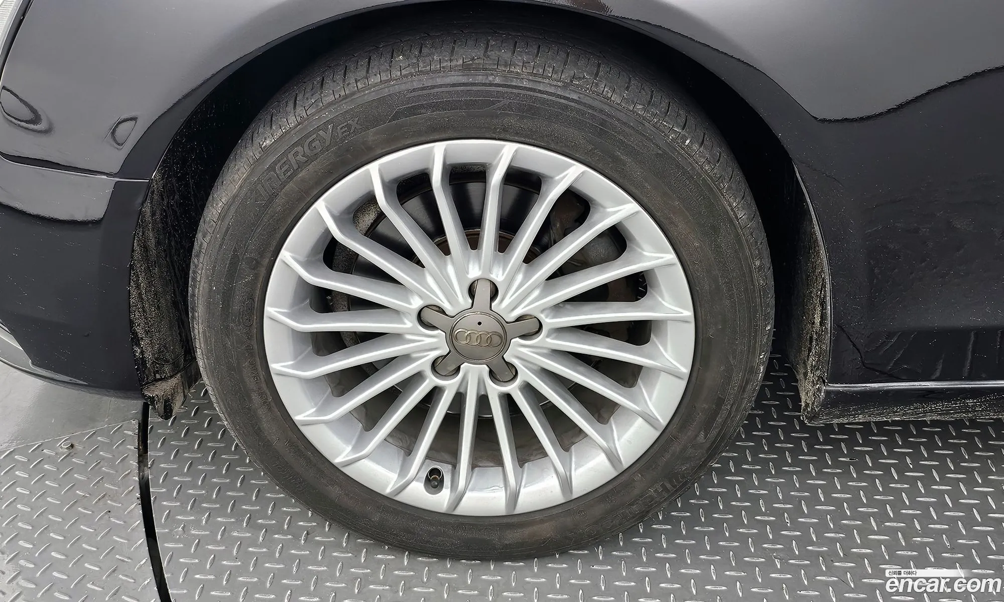 Audi New A4 20 Tdi B8 - фотография 1081742