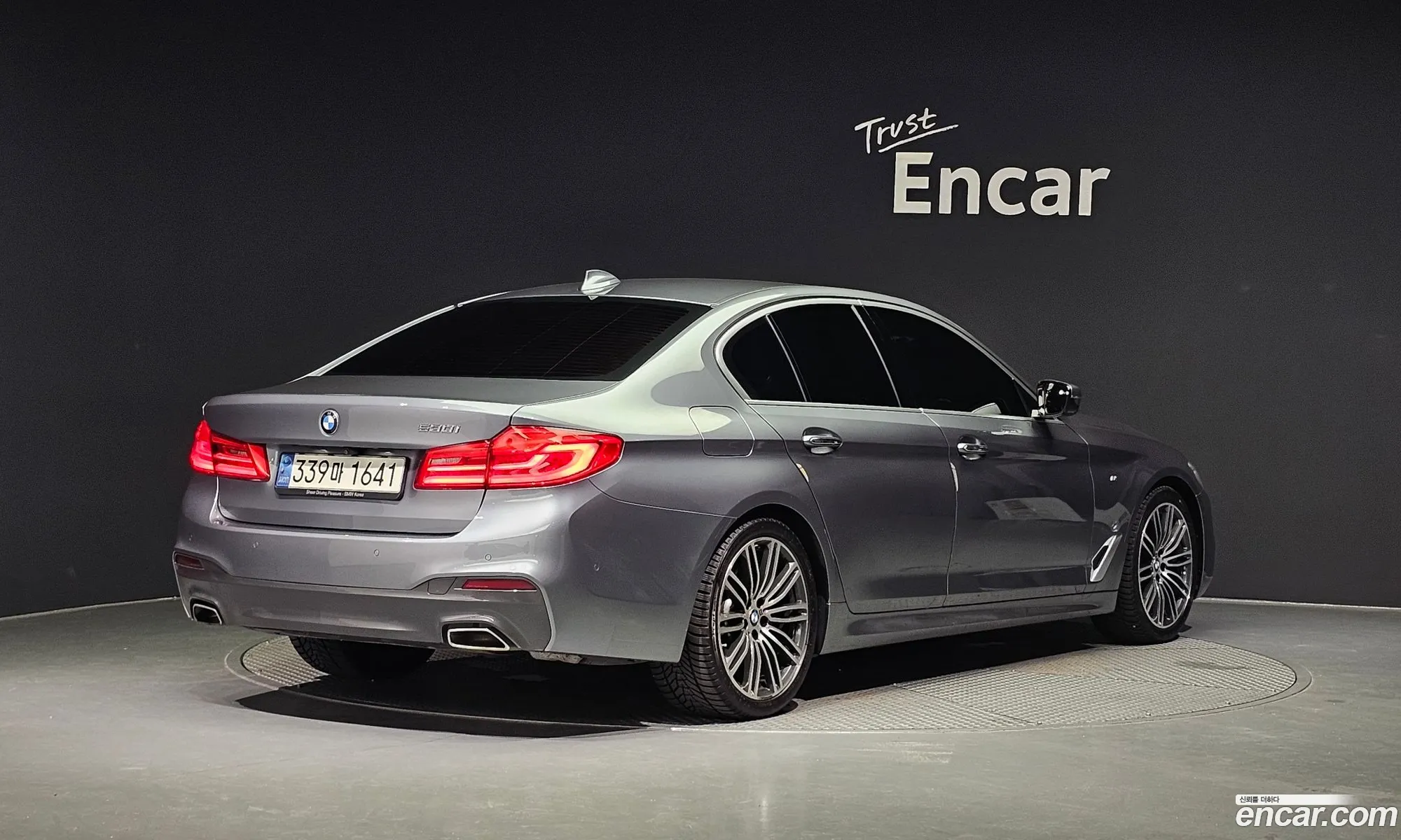 BMW 5 Series G30 530I M Sports Plus - фотография 17859506