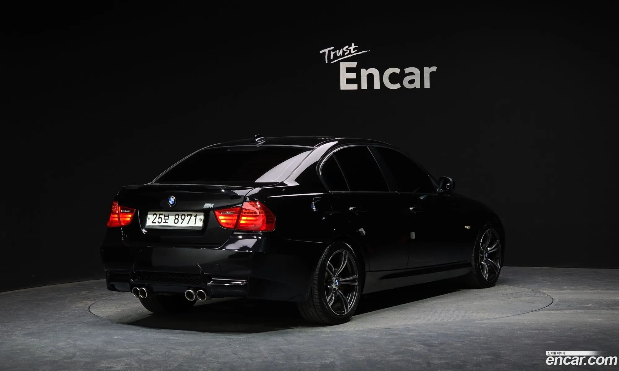 BMW 3 Series E90 320D Sedan - фотография 17352051