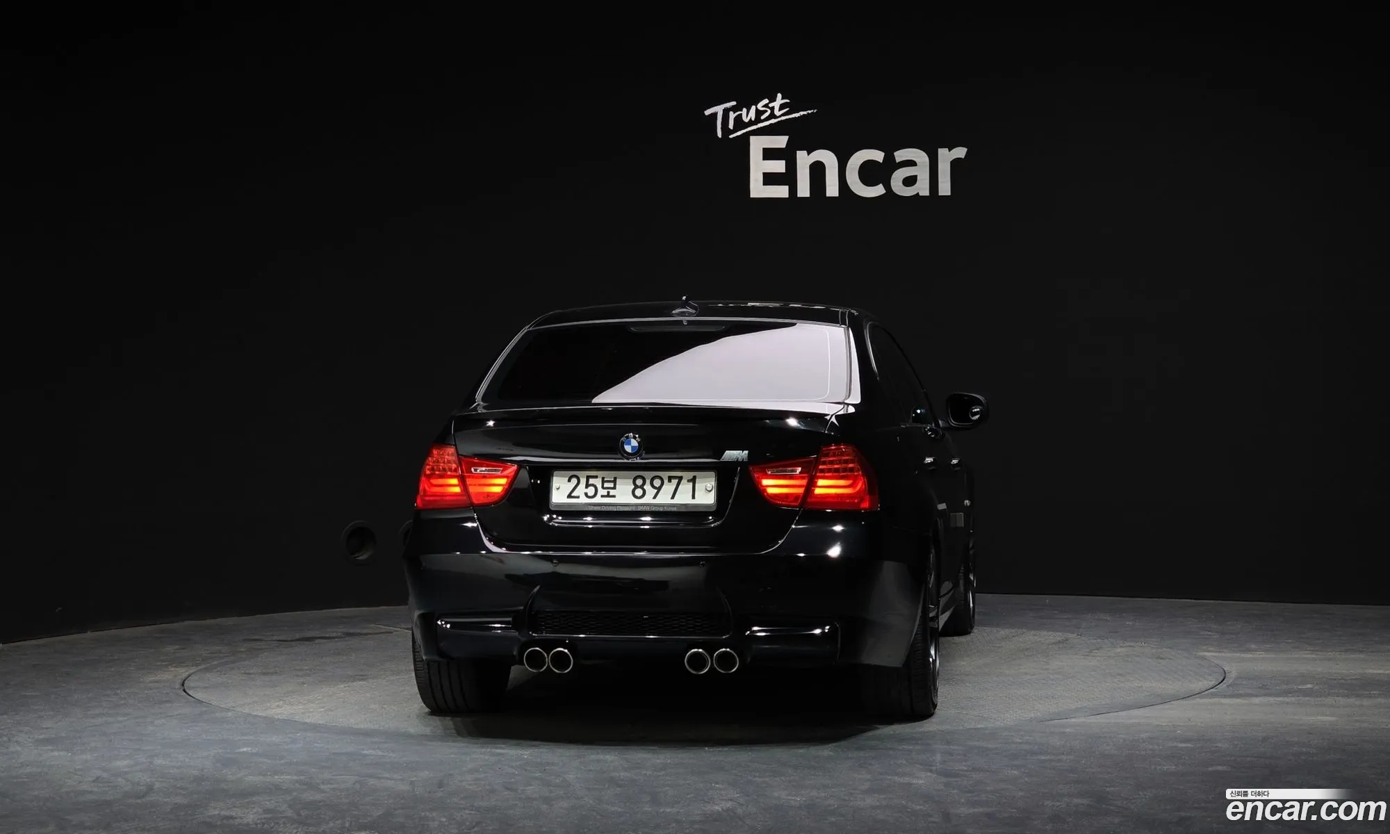 BMW 3 Series E90 320D Sedan - фотография 17352053