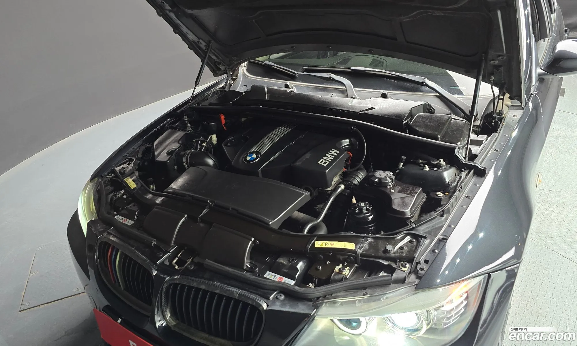 BMW 3 Series E90 320D Sedan - фотография 17352055