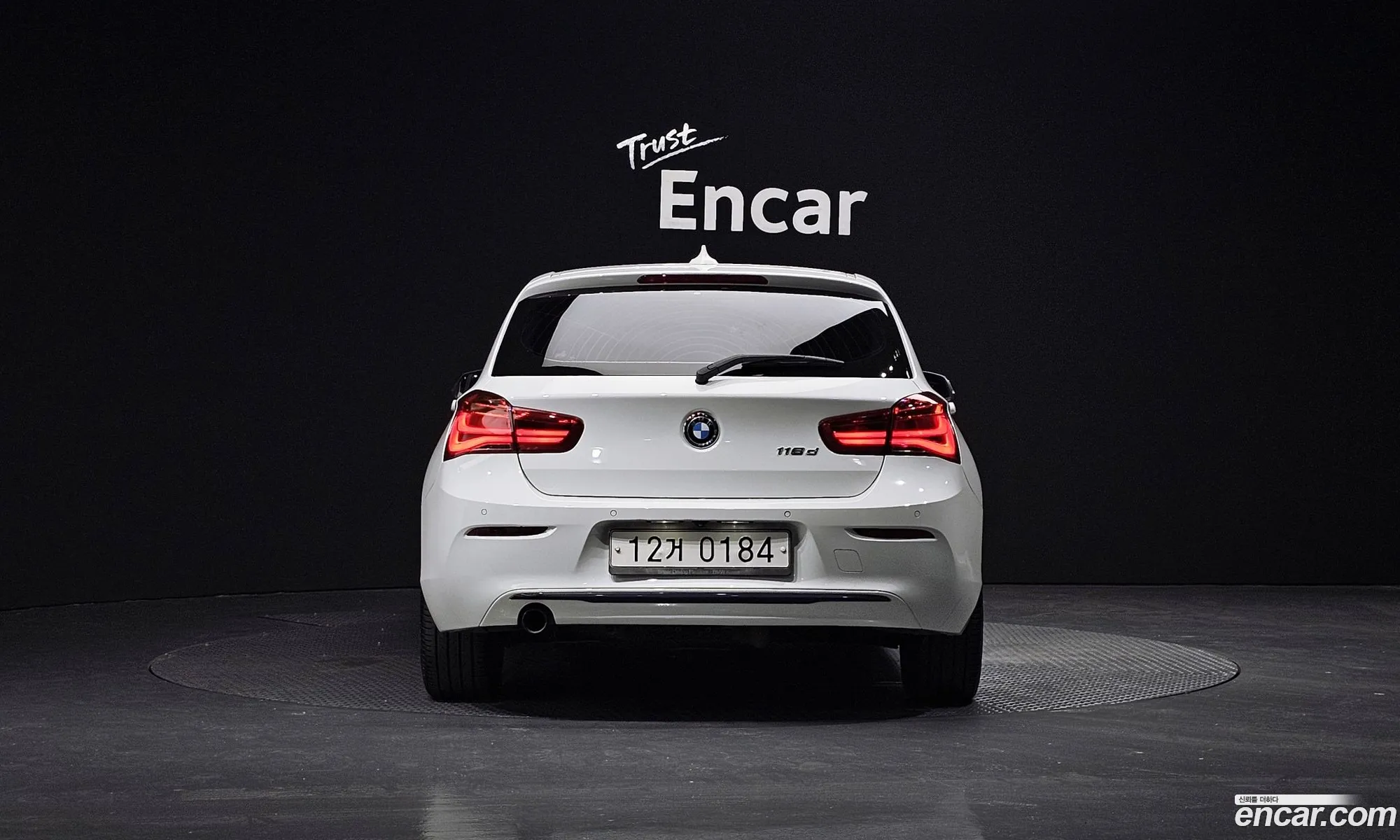 BMW 1 Series F20 118D Sports 5-Door - фотография 8742819