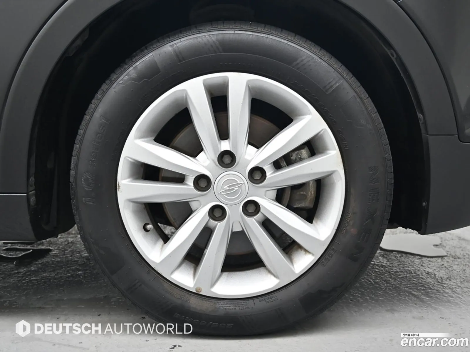 Kg Mobility Ssangyong Tivoli Vx 2Wd - фотография 6990093