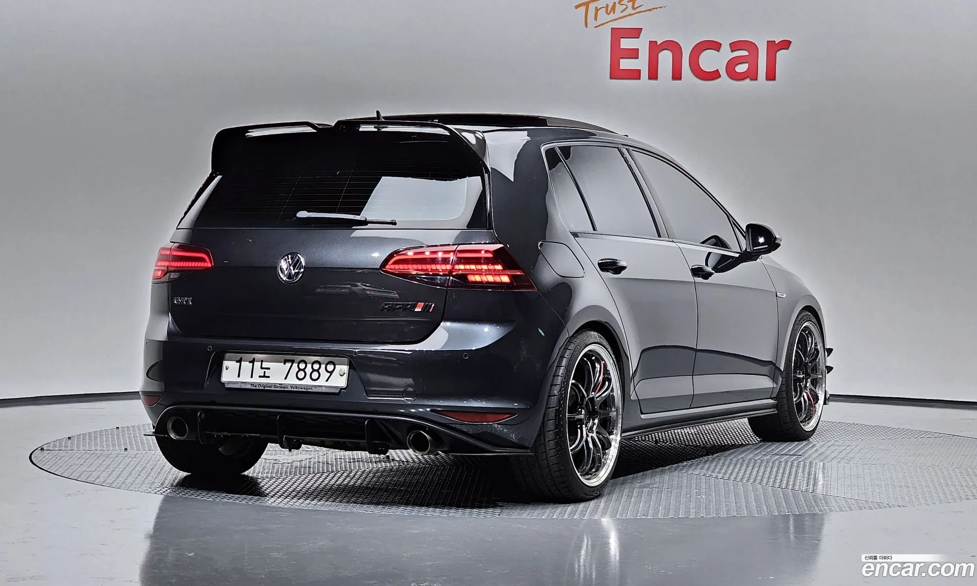 Volkswagen Golf 7Th Generation 20 Gti - фотография 7863281