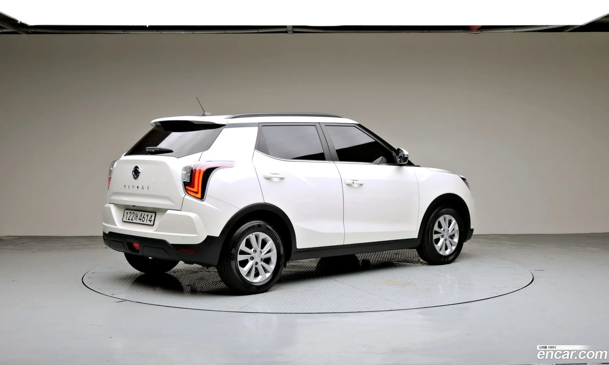 Kg Mobility Ssangyong Very New Tivoli Gasoline 15 4Wd V3 - фотография 7497019