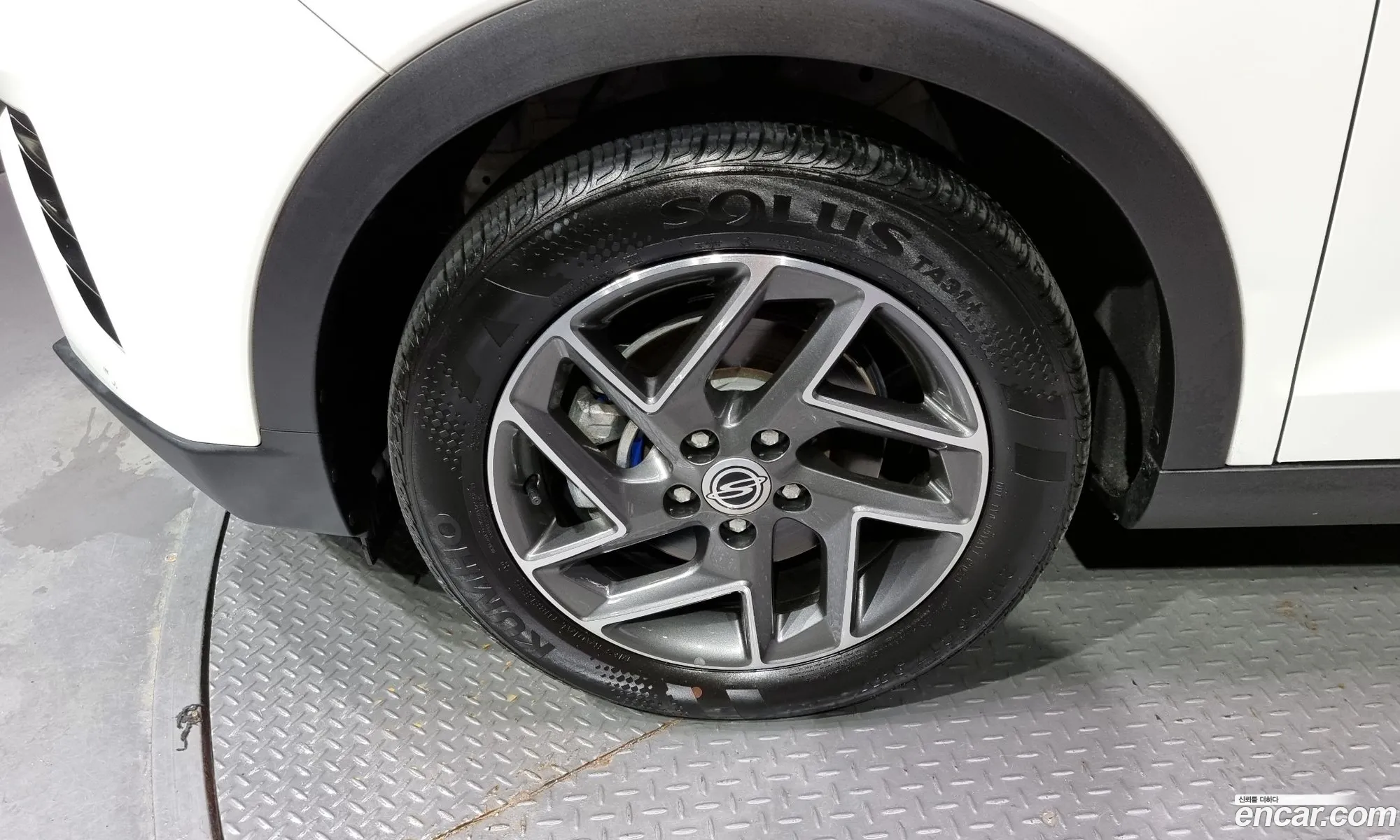 Kg Mobility Ssangyong Very New Tivoli Gasoline 15 2Wd V3 - фотография 7533354