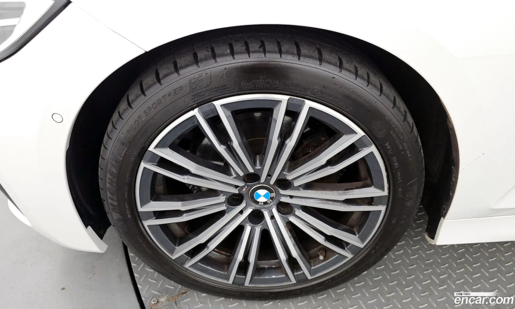 BMW 3 Series G20 320I M Sports - фотография 6985711
