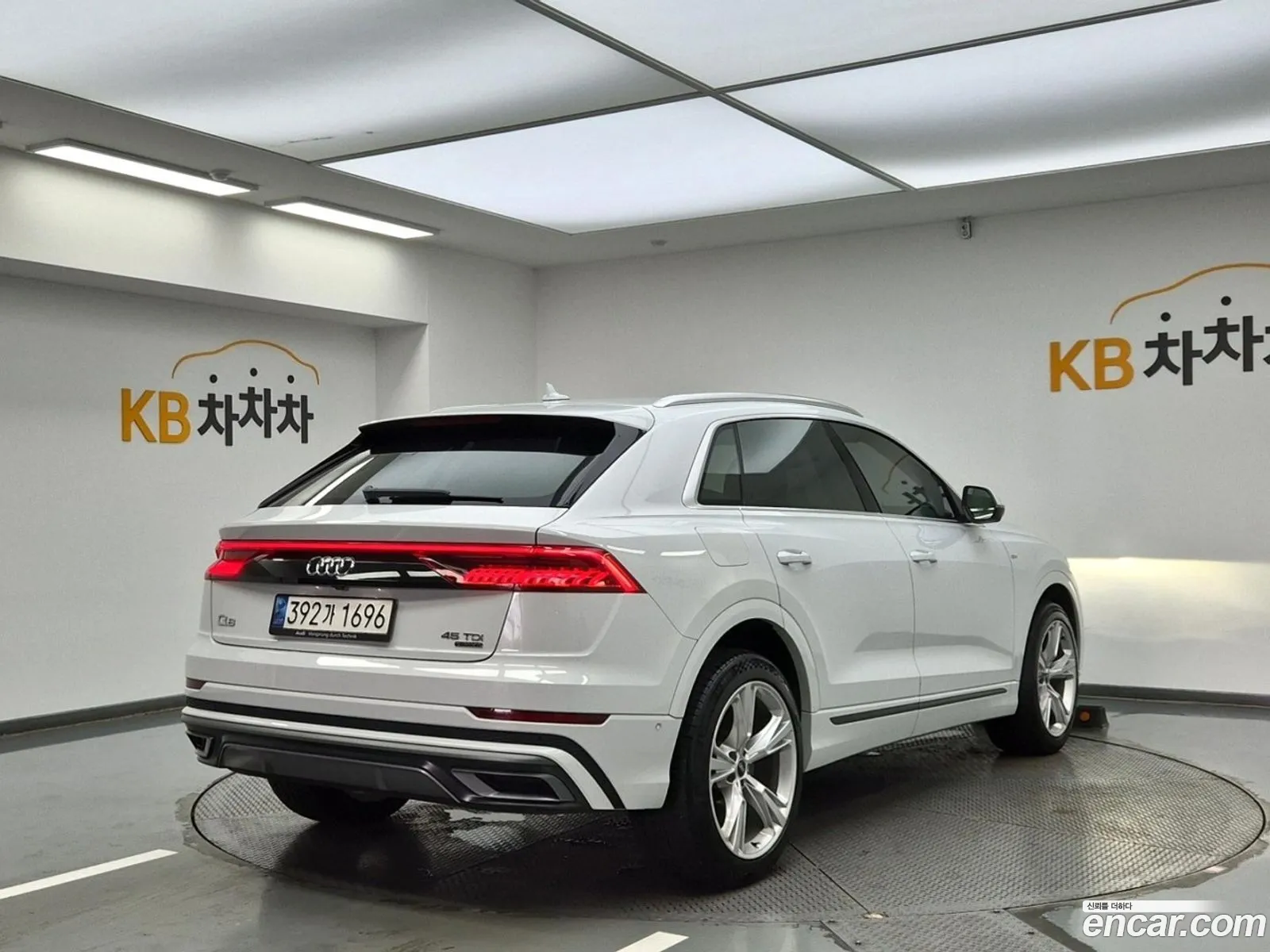 Audi Q8 4M 45 Tdi Quattro Premium - фотография 157783