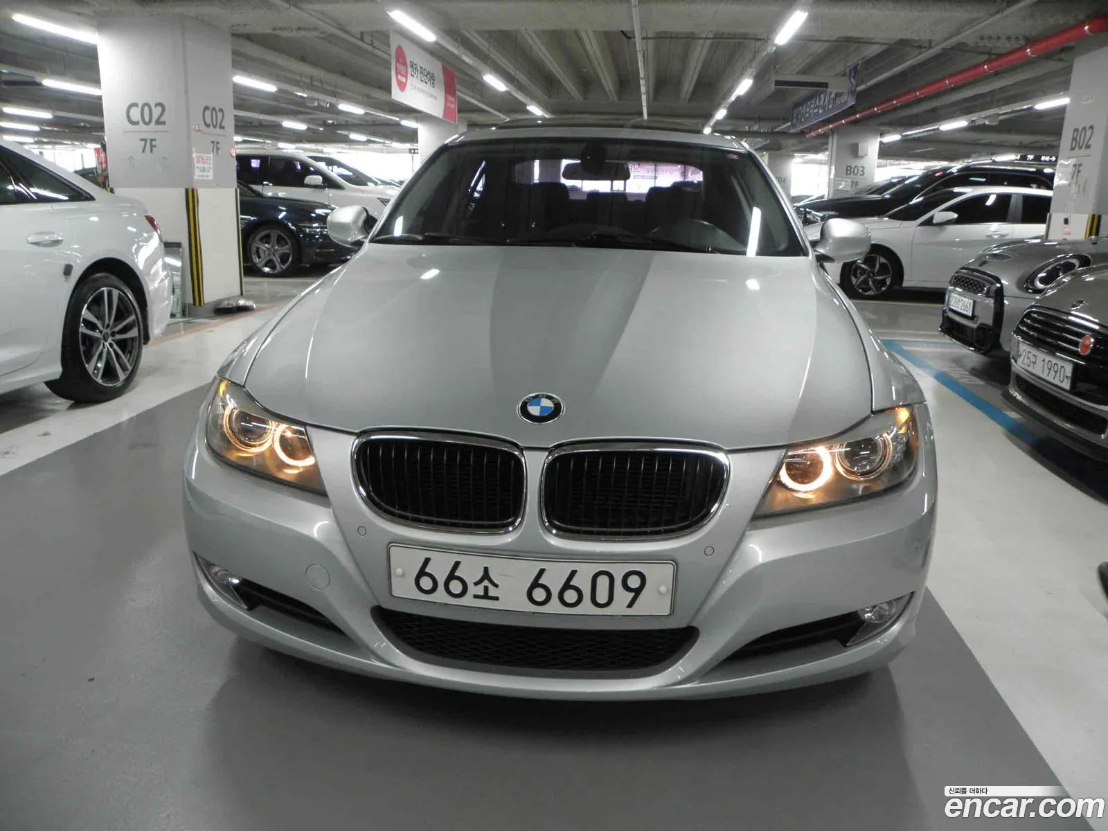 BMW 3 Series E90 320D Sedan Navigation Package - фотография 6741335