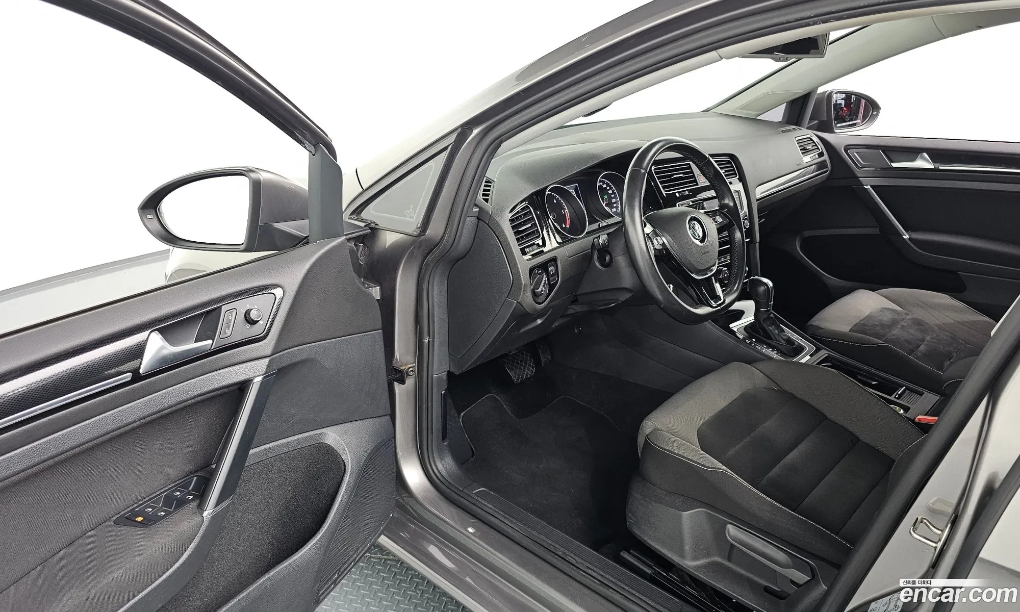 Korex Auto Trade - фотография 7735301