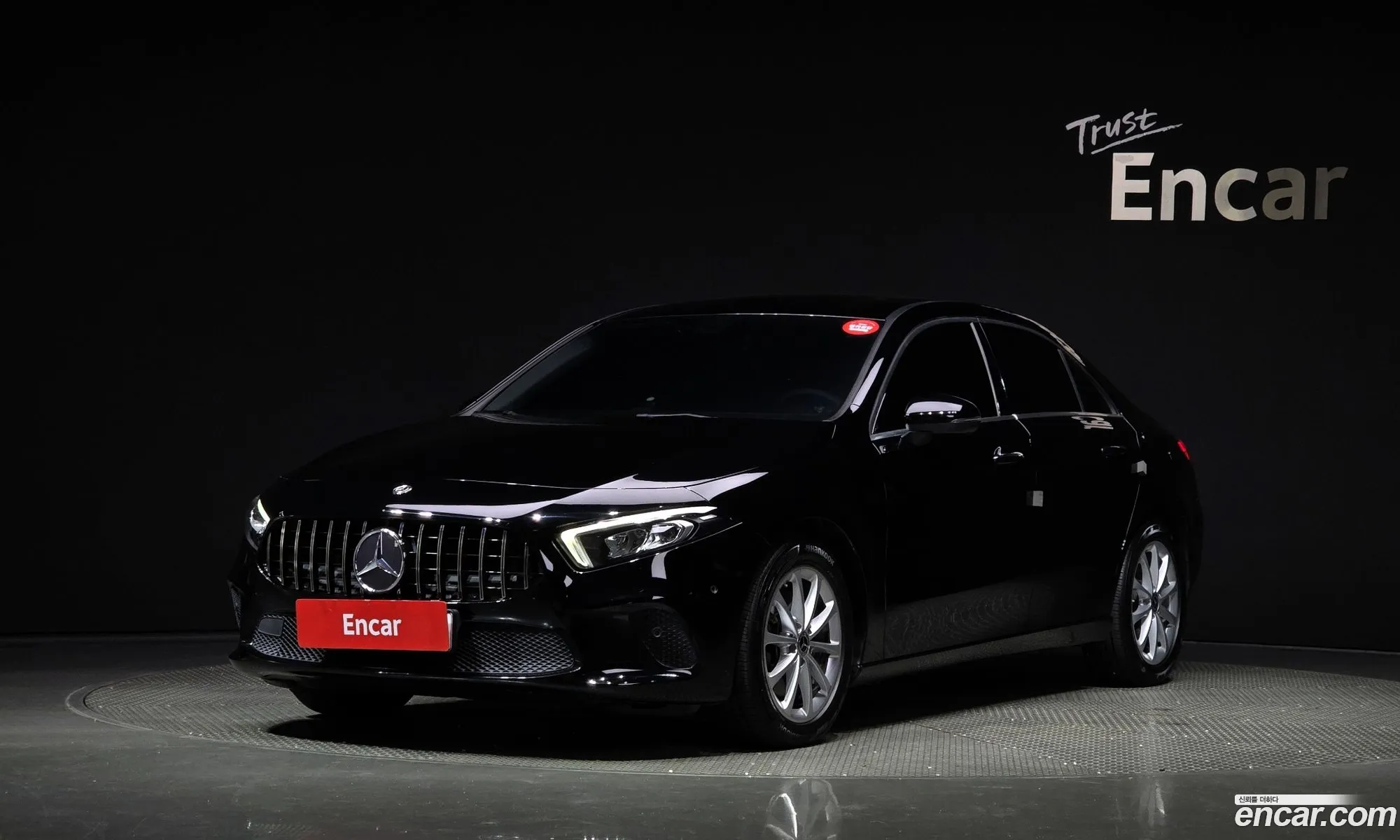 Mercedes A-Class W177 A220 Sedan - фотография 19075001
