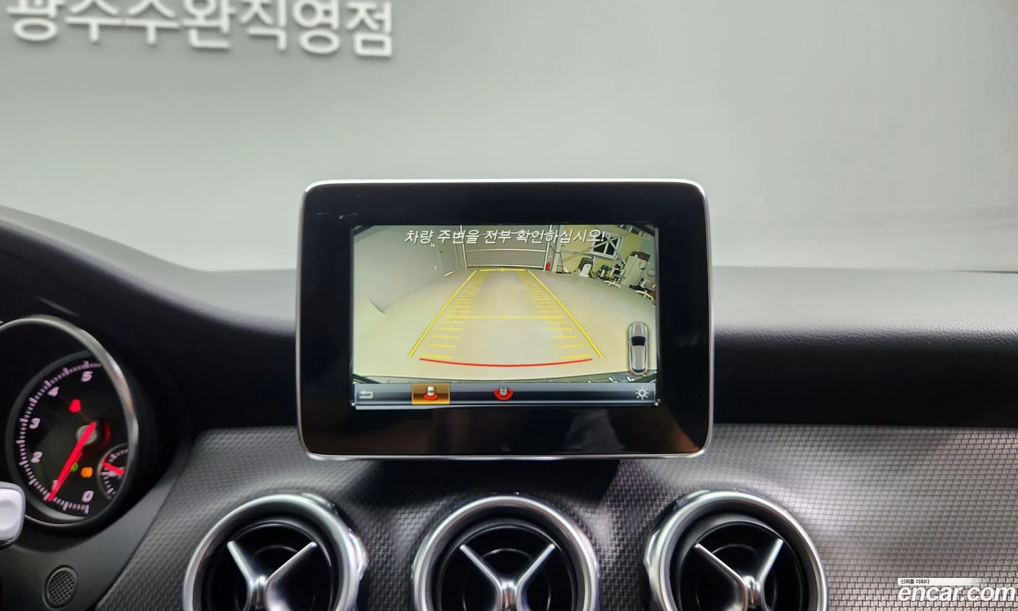 Mercedes Gla-Class X156 Gla220 - фотография 19123131