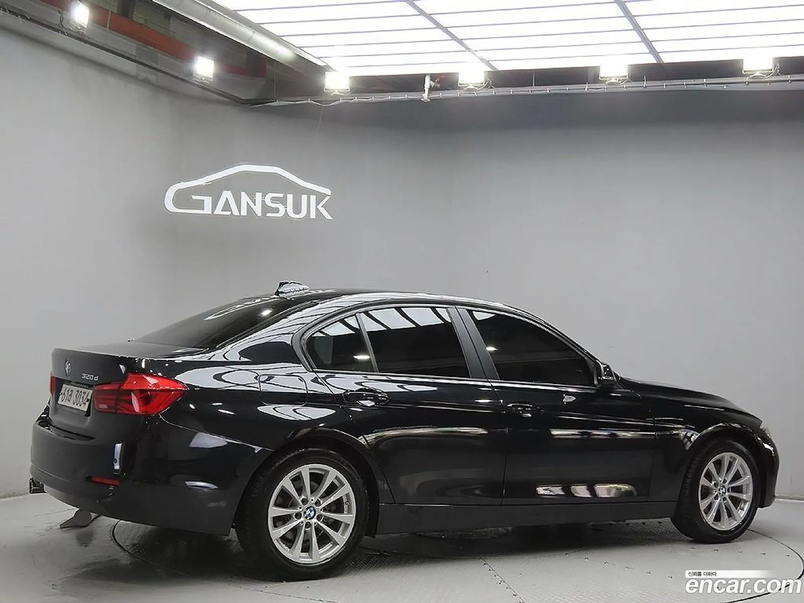 BMW 3 Series F30 320D - фотография 8820686