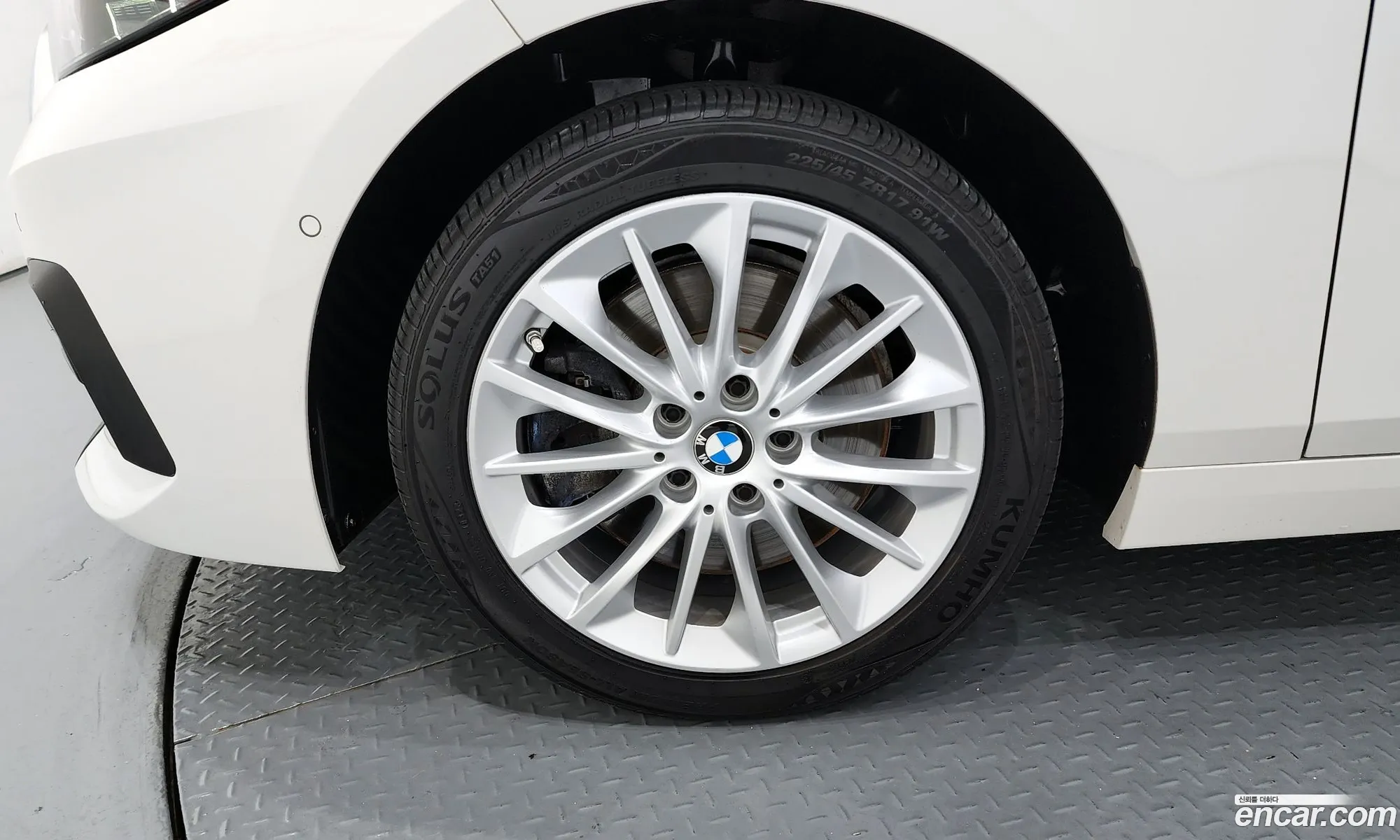 BMW 2 Series Gran Coupe F44 220D Advantage - фотография 17409576