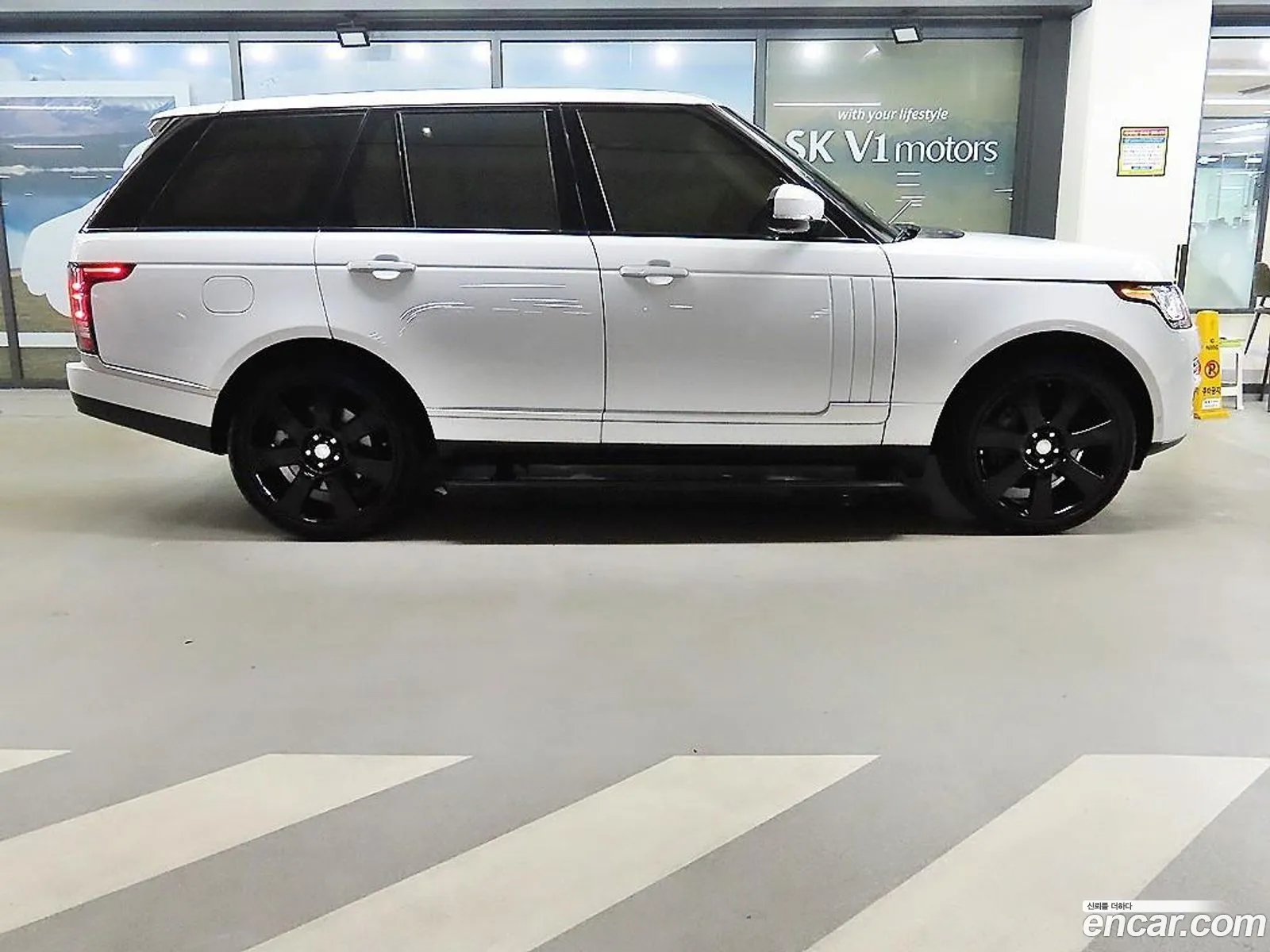 Land Rover Range Rover 4Th Generation 44 Sdv8 Ab Diesel - фотография 7335312