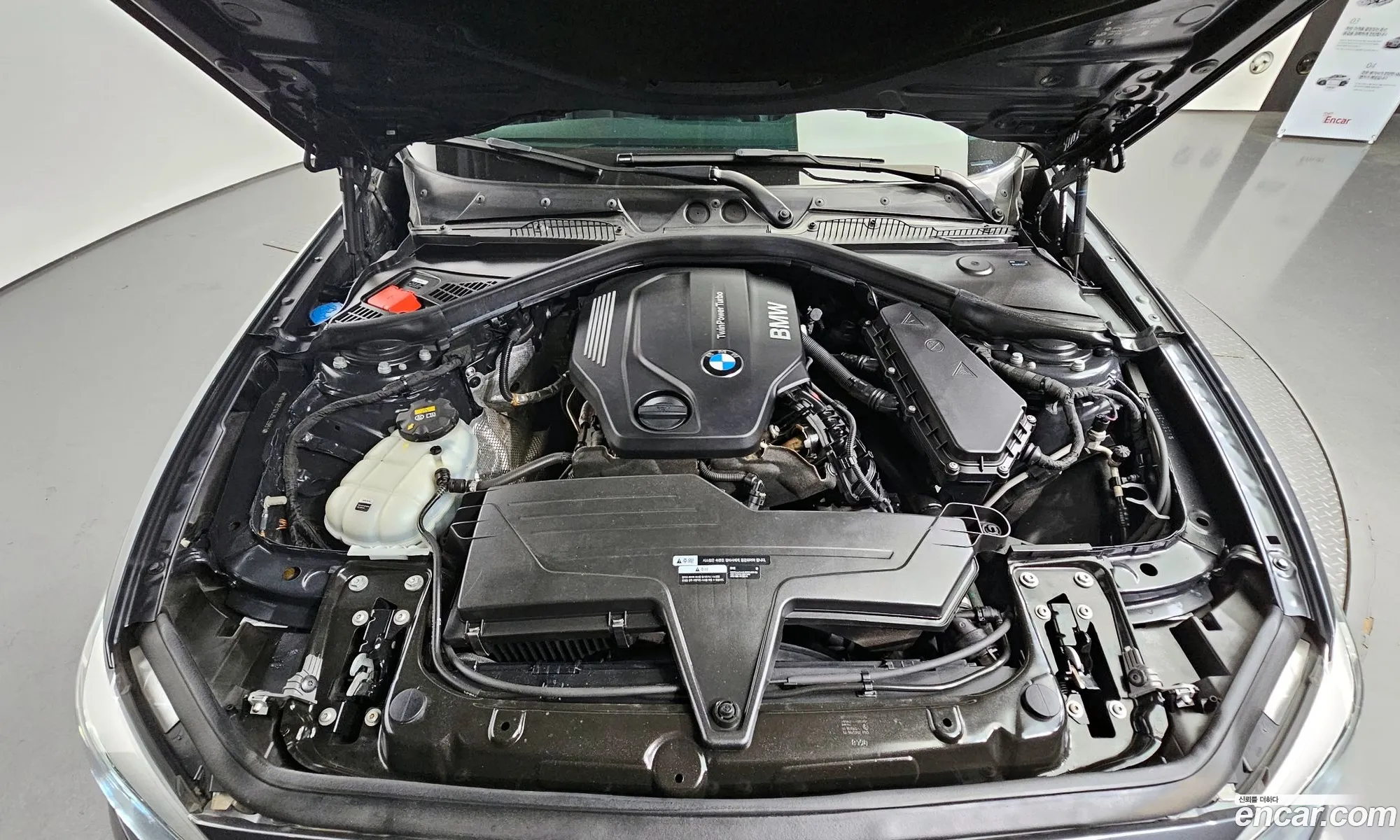 BMW 1 Series F20 118D Sports 5-Door - фотография 5194893