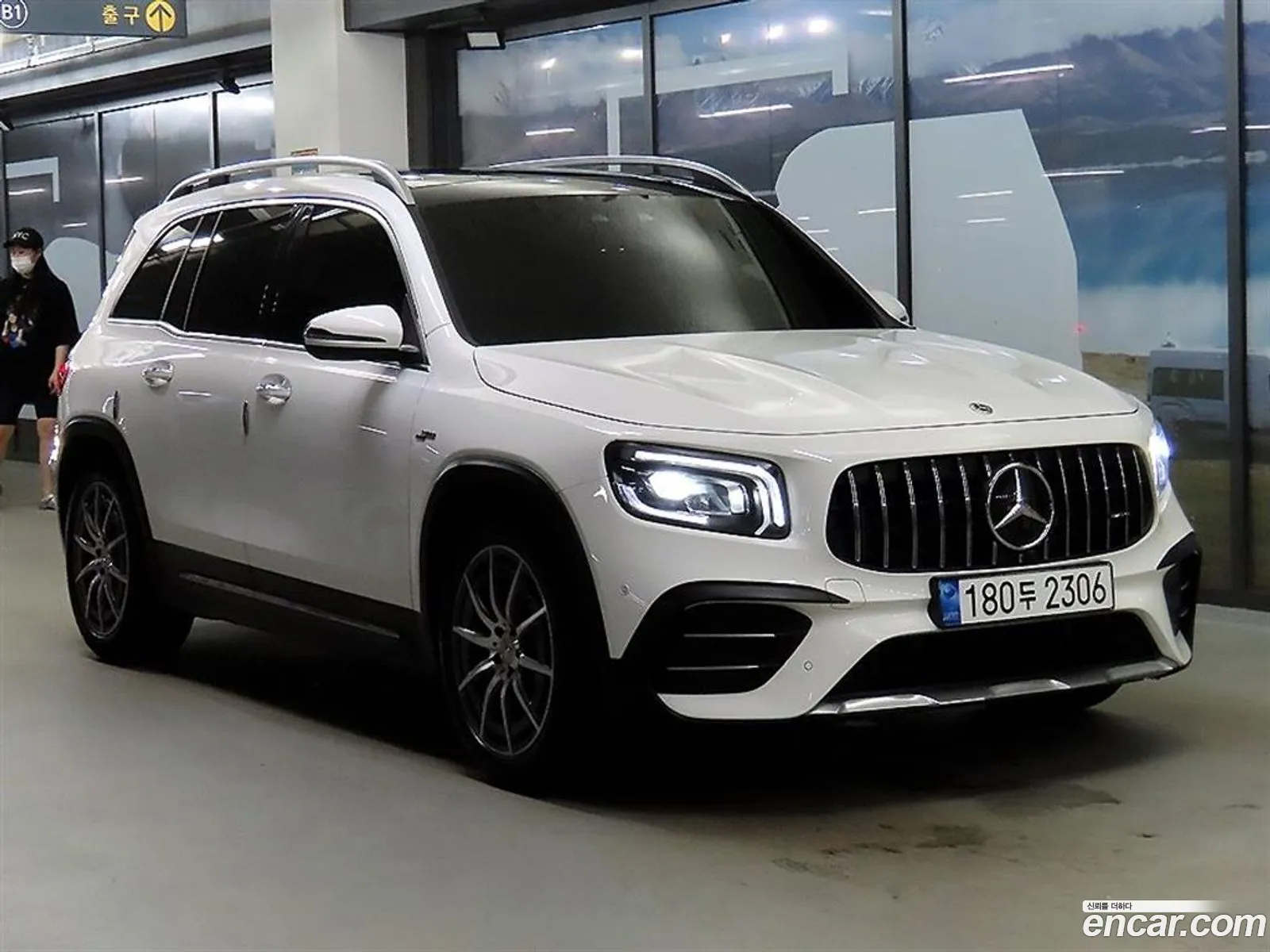 Mercedes Glb-Class X247 Amg Glb35 4Matic - фотография 19049541