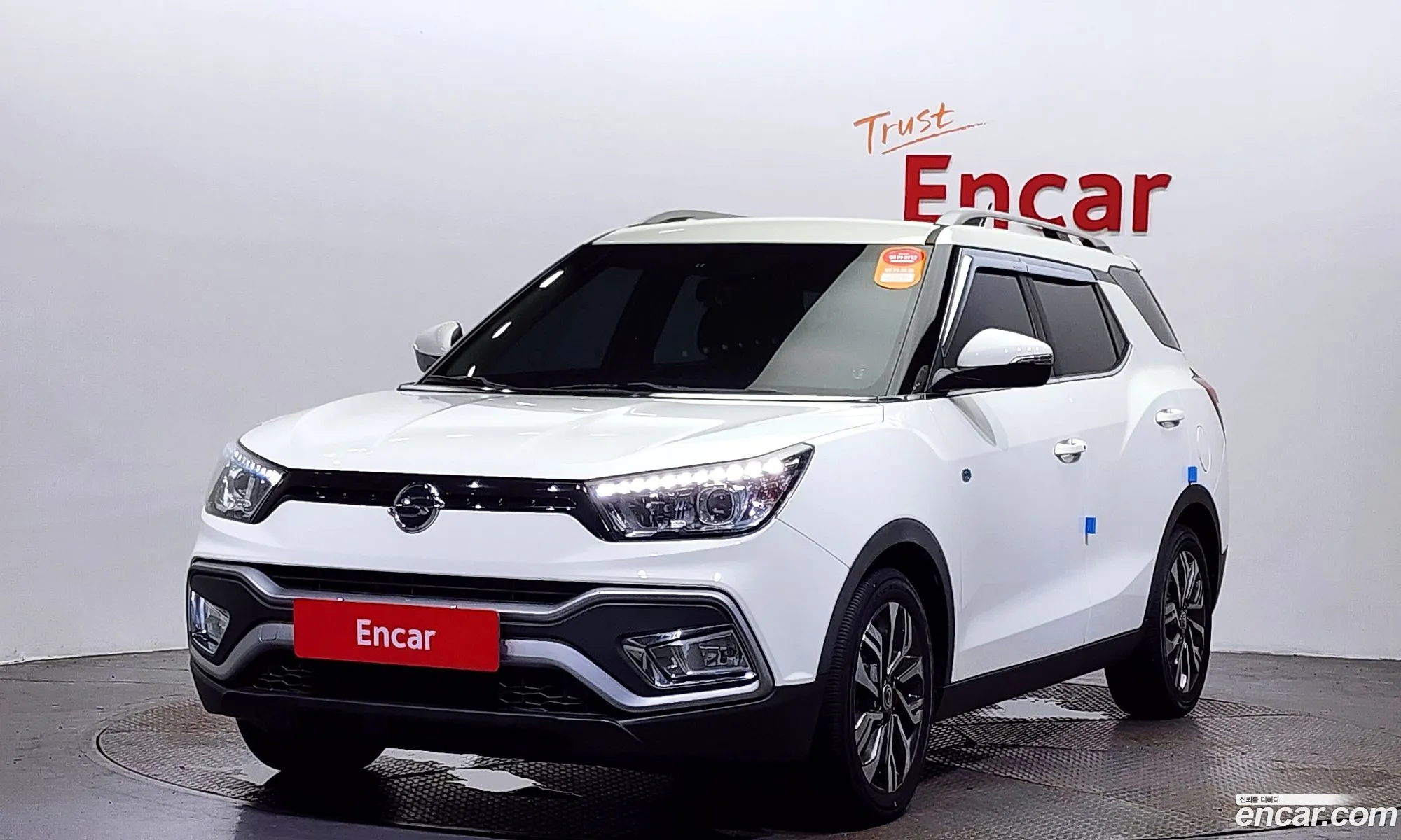 Kg Mobility Ssangyong Tivoli Air Diesel Ix 2Wd - фотография 6670774