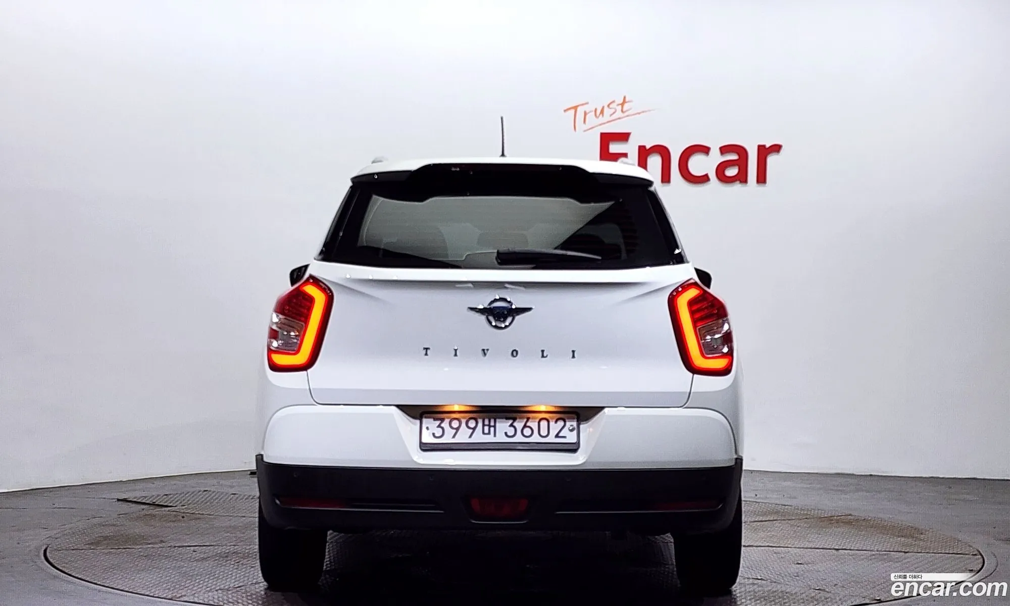Kg Mobility Ssangyong Tivoli Air Diesel Ix 2Wd - фотография 6670777