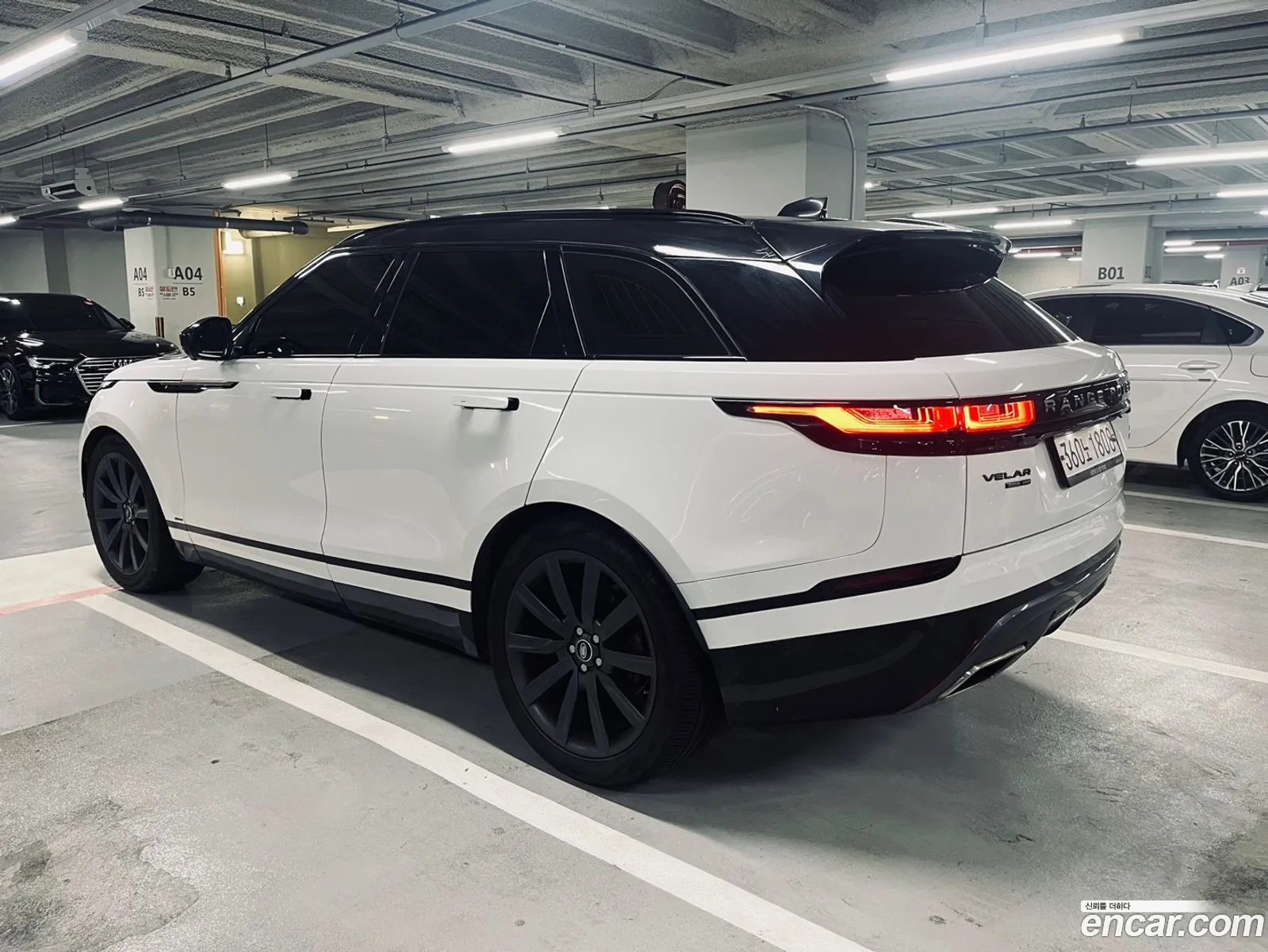 Land Rover Range Rover Velar 30 D300 R-Dynamic Hse - фотография 7151993