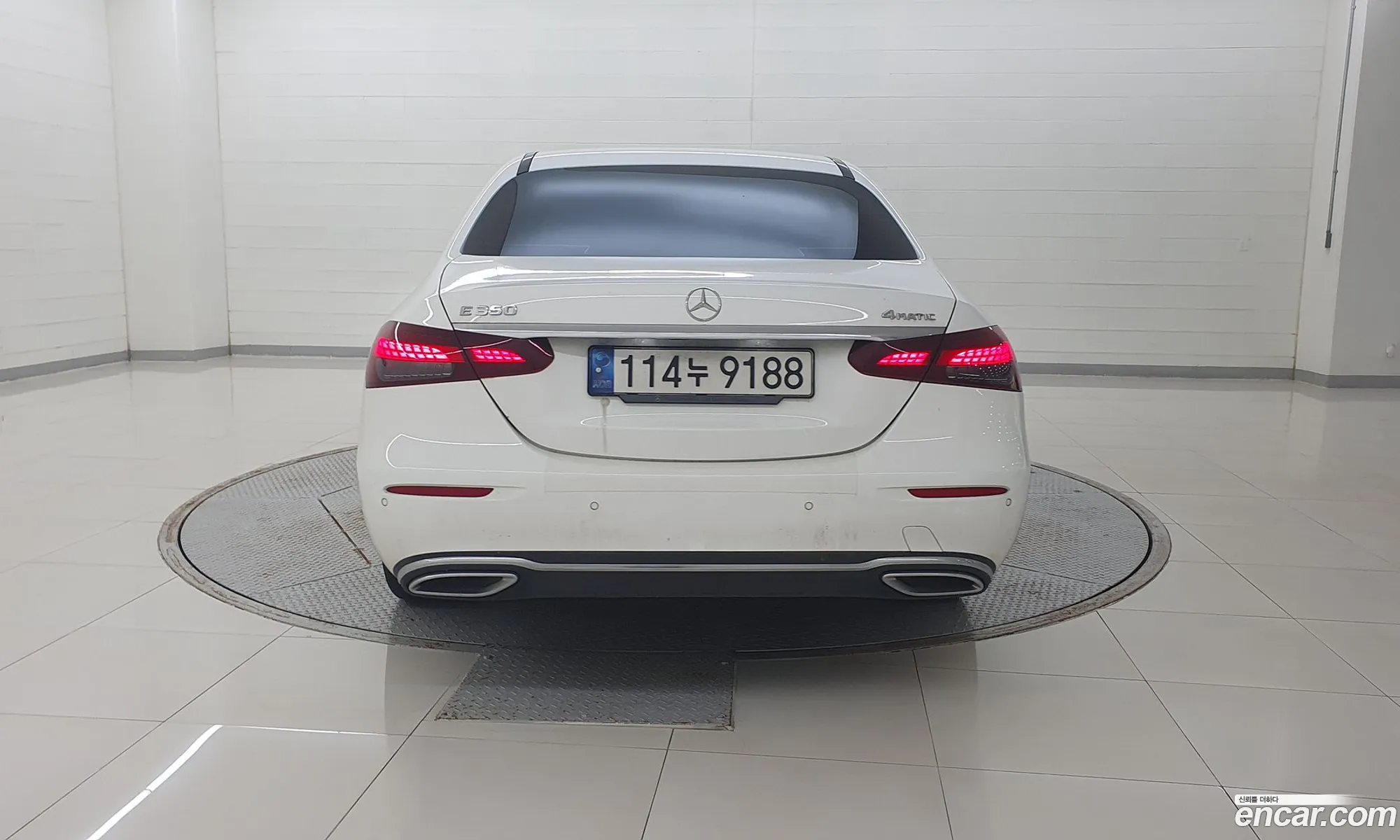 Mercedes E-Class W213 E350 4Matic Avant Garde - фотография 19074805
