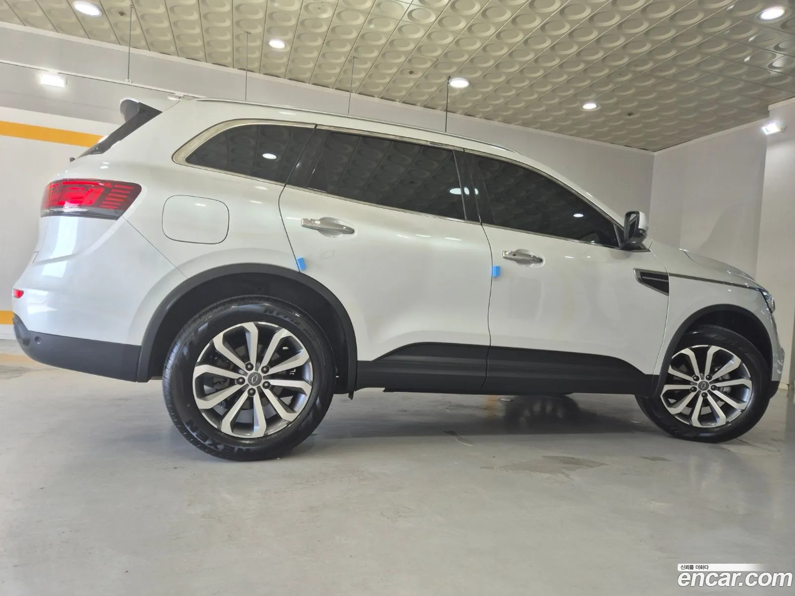 Renault Korea Samsung The New Qm6 20 Lpe Le Signature 2Wd - фотография 5152856