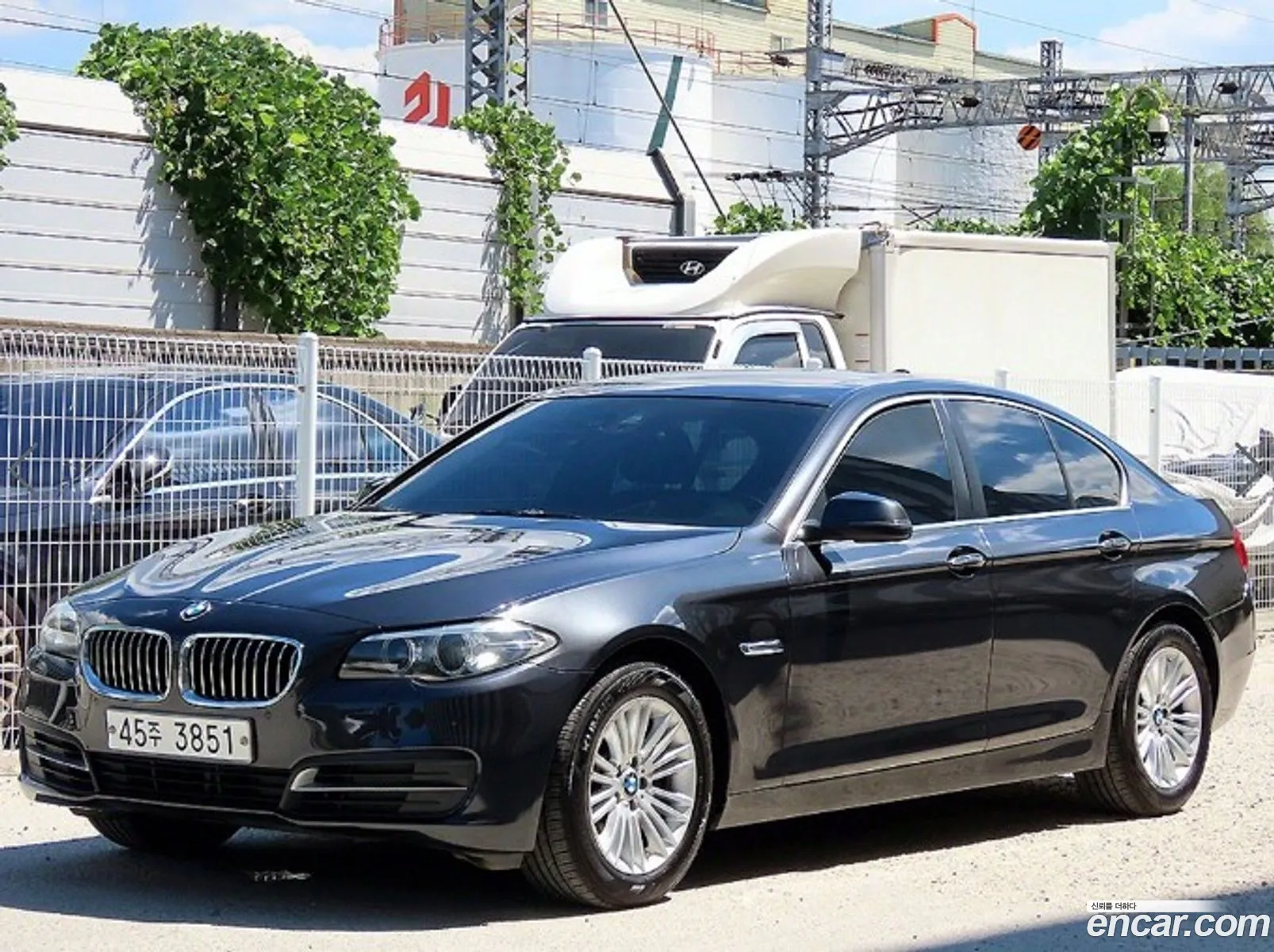 BMW 5 Series F10 520D xDrive - фотография 7590843